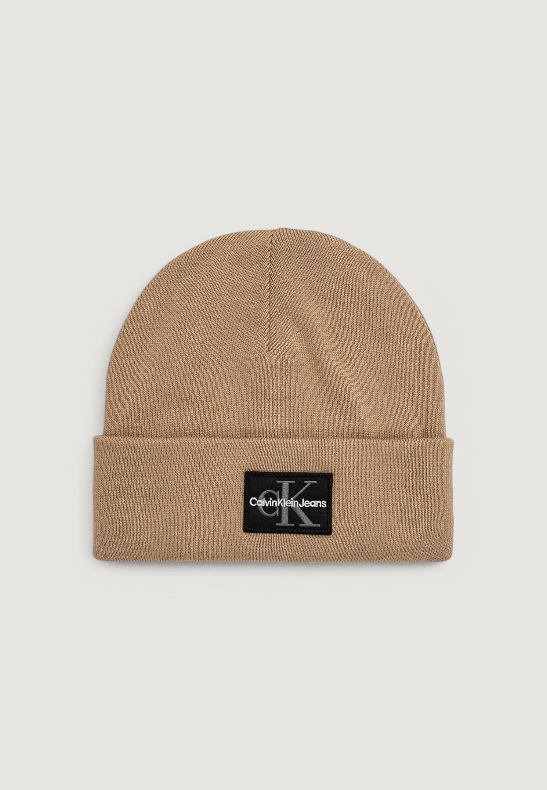 Cap Calvin Klein Jeans MONO LOGO PATCH BEANIE WARM