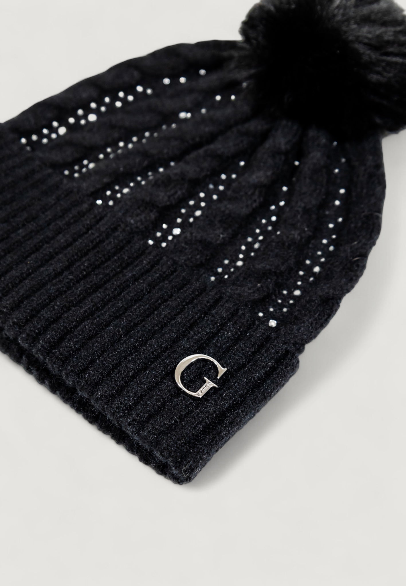 Berretto Guess KNITTED BEANIE