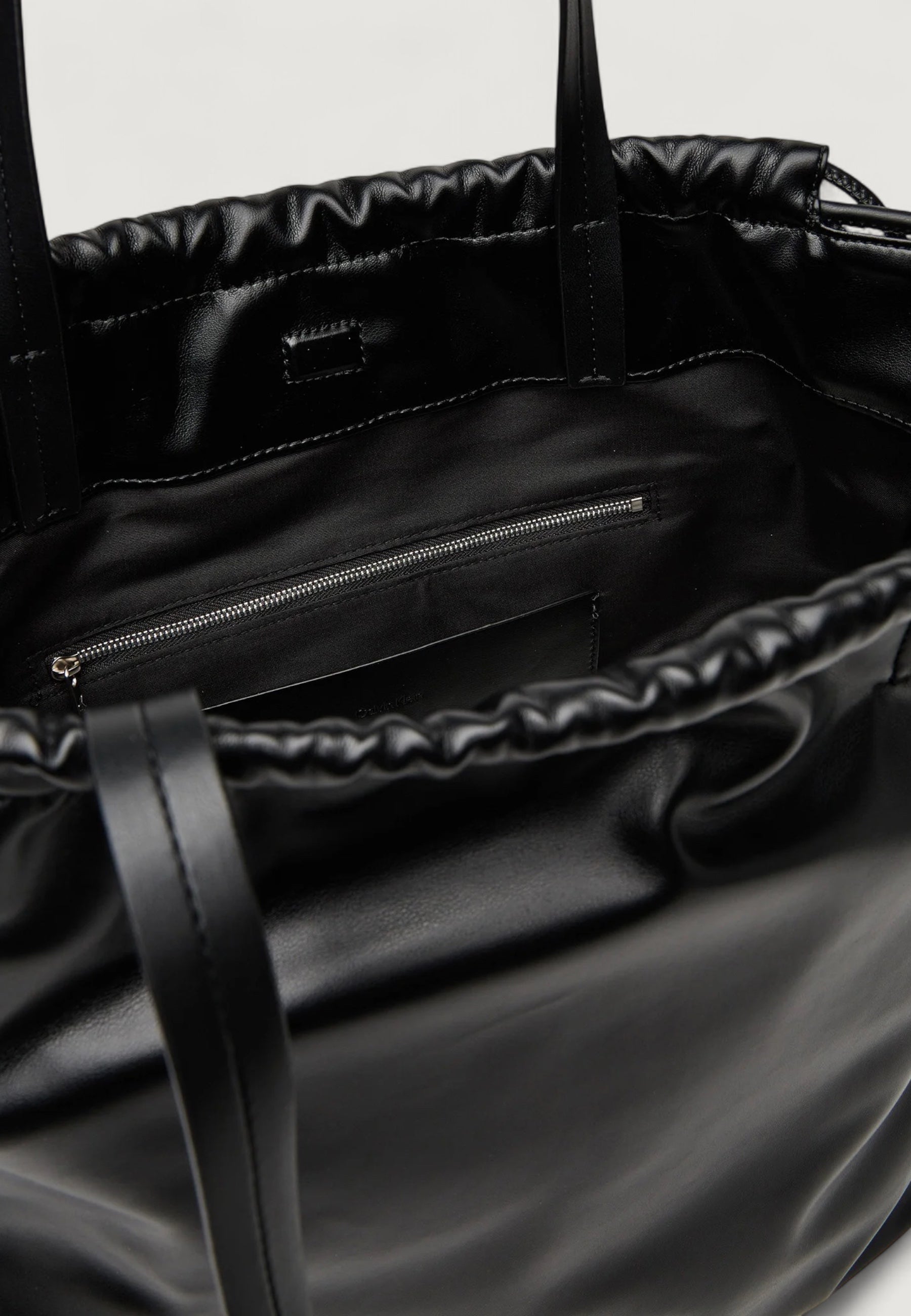 Borsa Calvin Klein DRAWSTRING TOTE