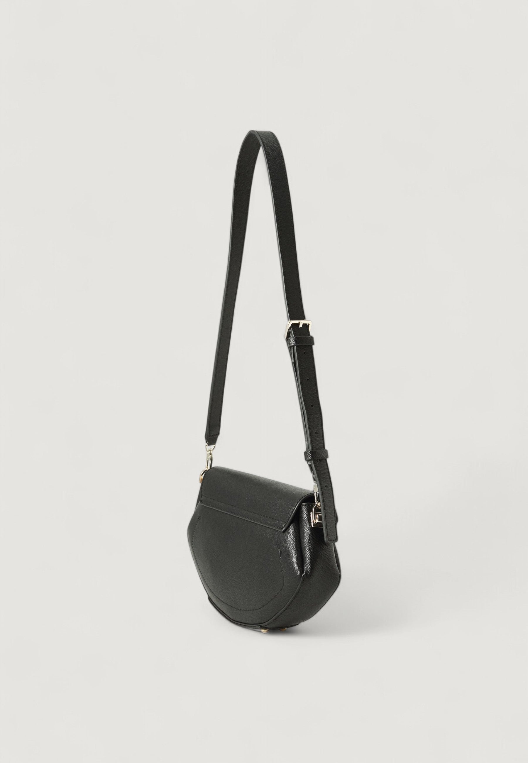 Borsa Guess AMORETTE FLAP CROSSBODY