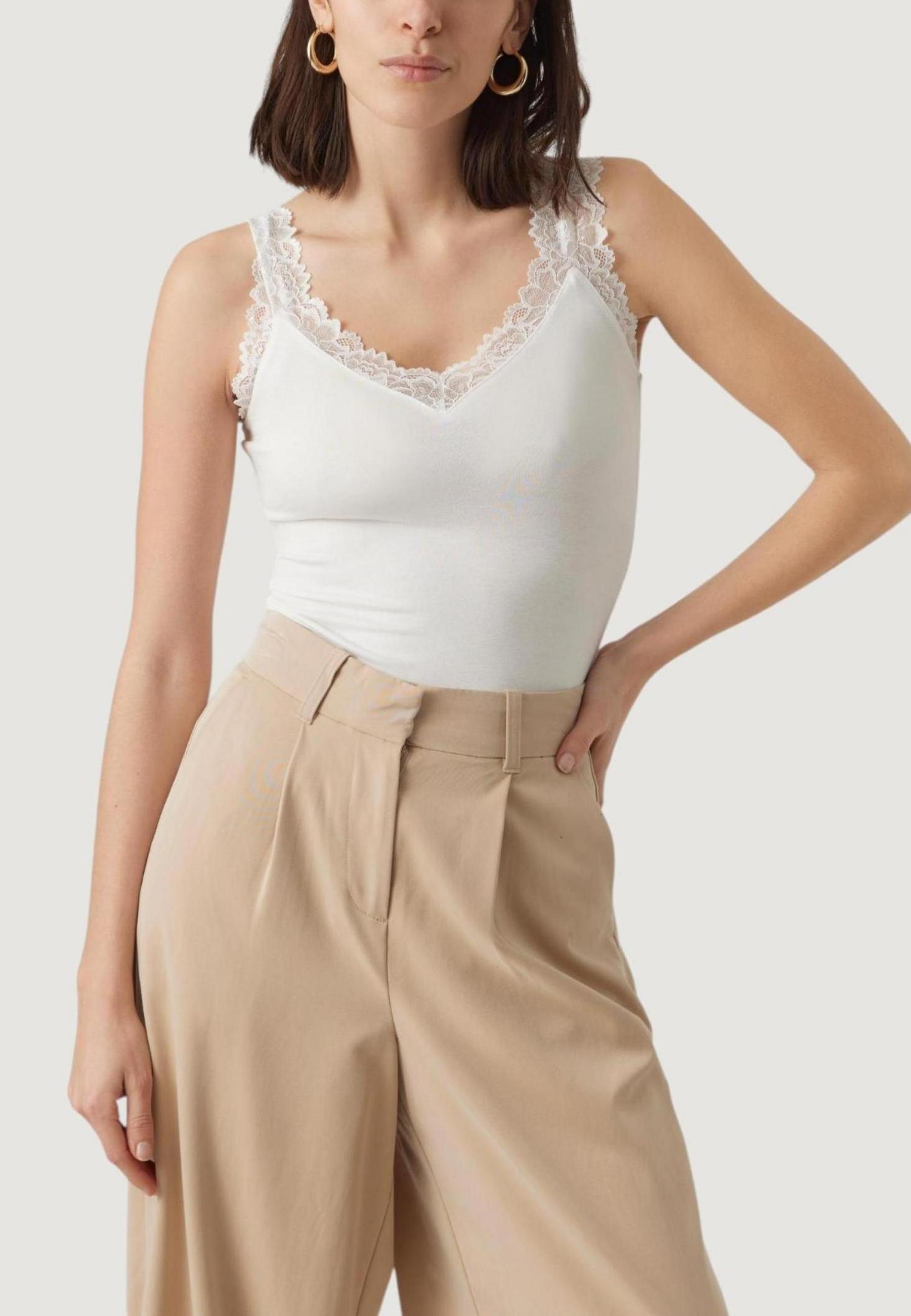 Tank top Vero Moda VMROSA SL TOP GA JRS NOOS