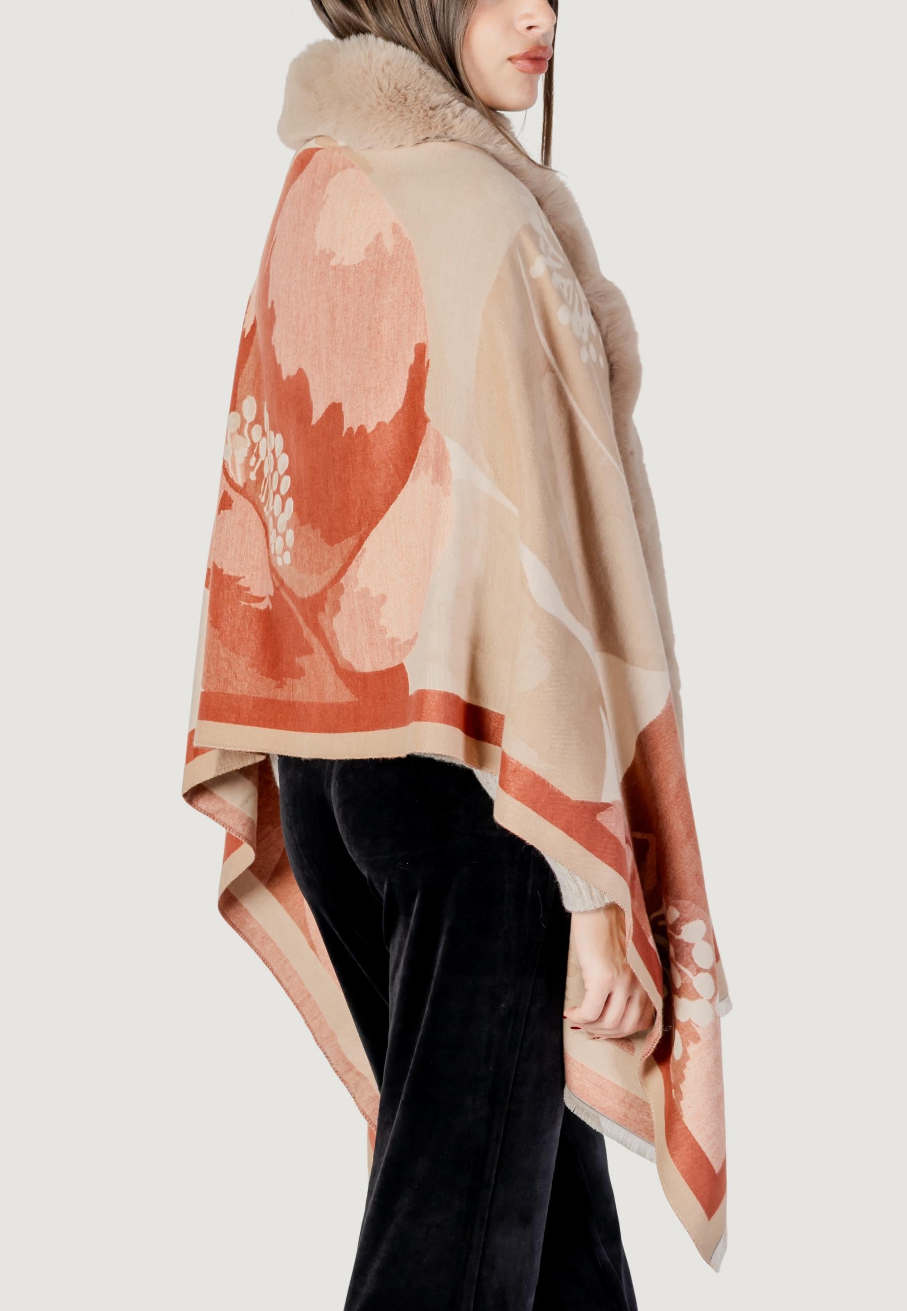 Mantella AYFEE MANTELLA PAINTING FLOWER