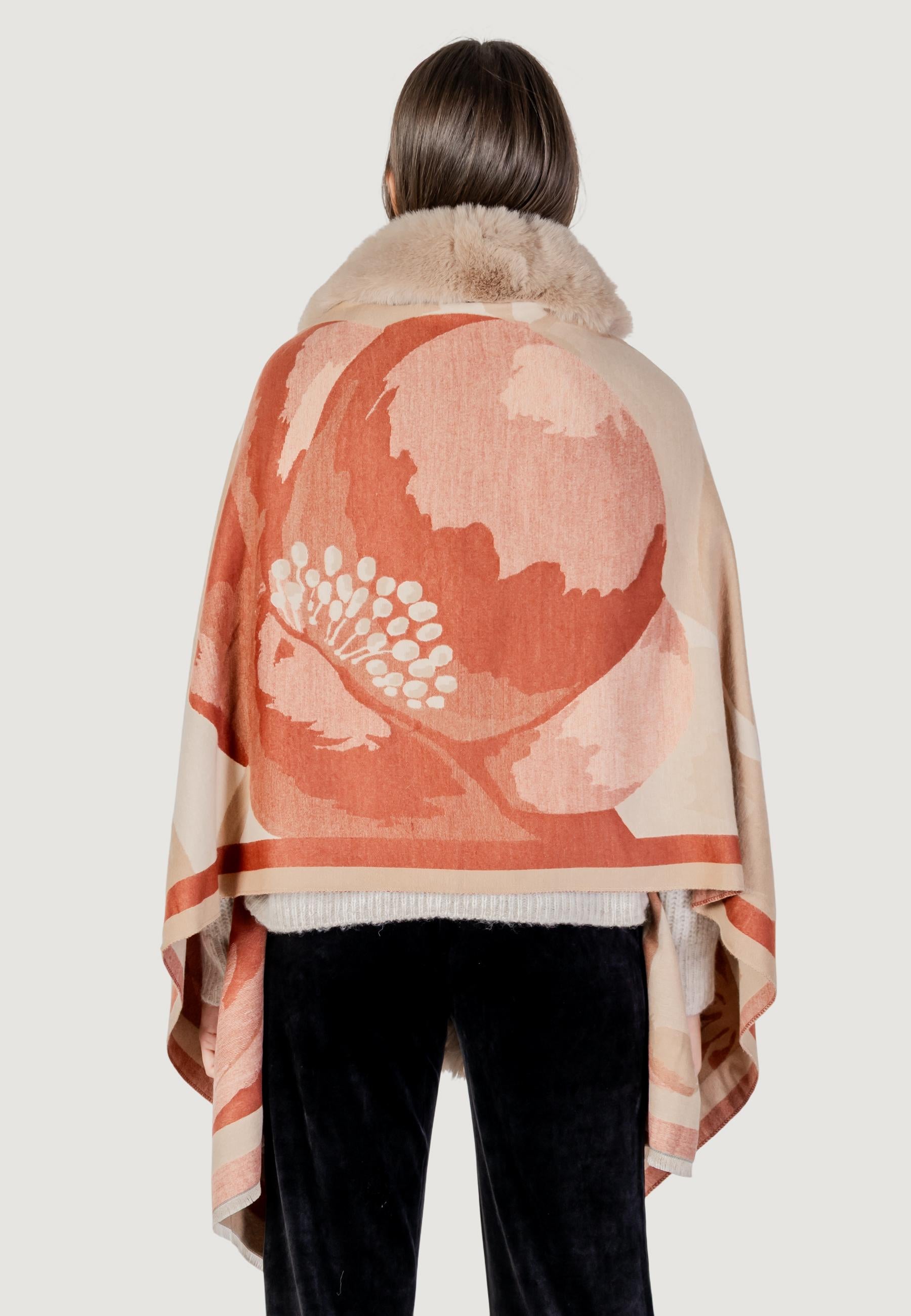 Mantella AYFEE MANTELLA PAINTING FLOWER