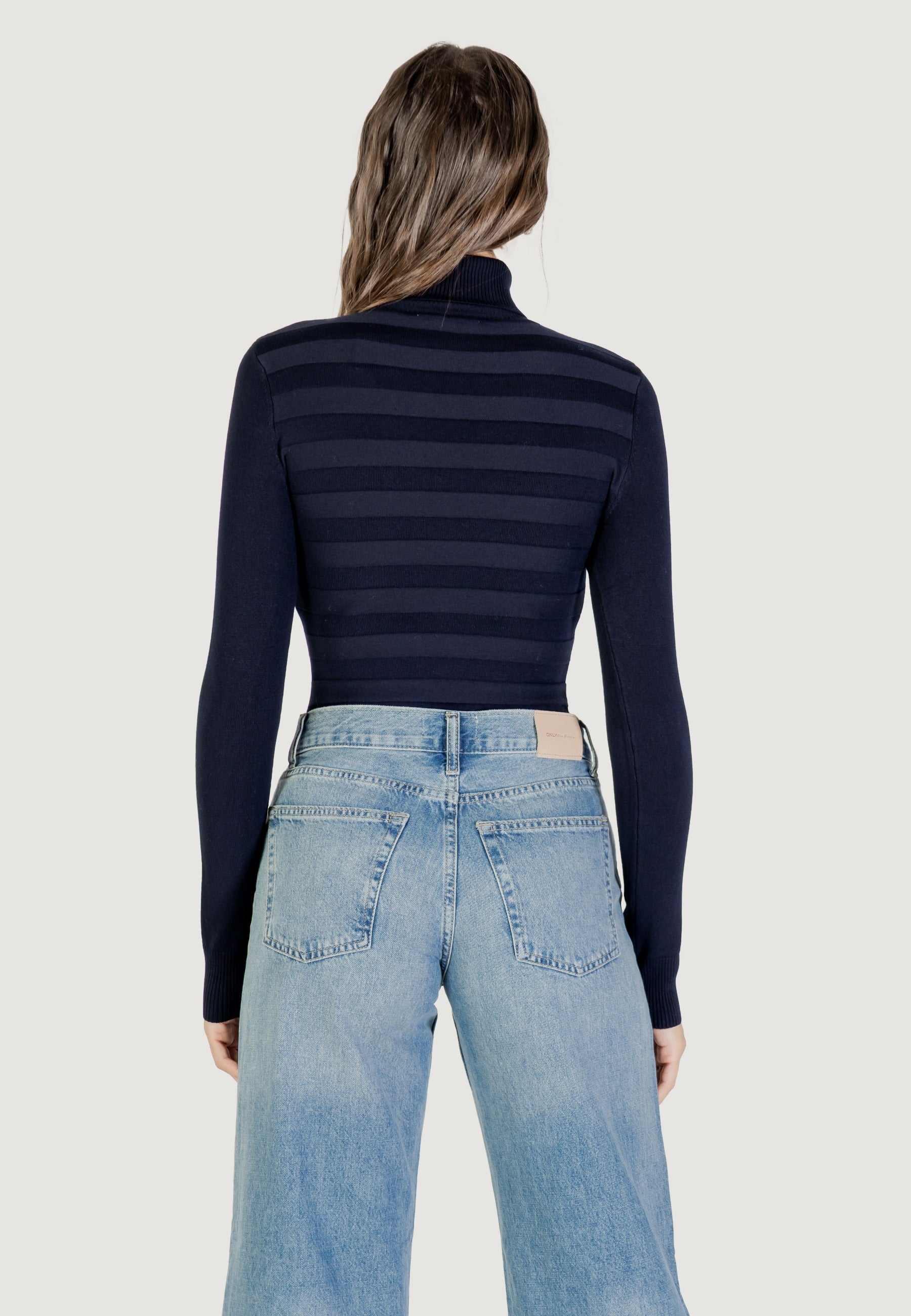 Dolcevita Morgan De Toi 252-MENTHYO