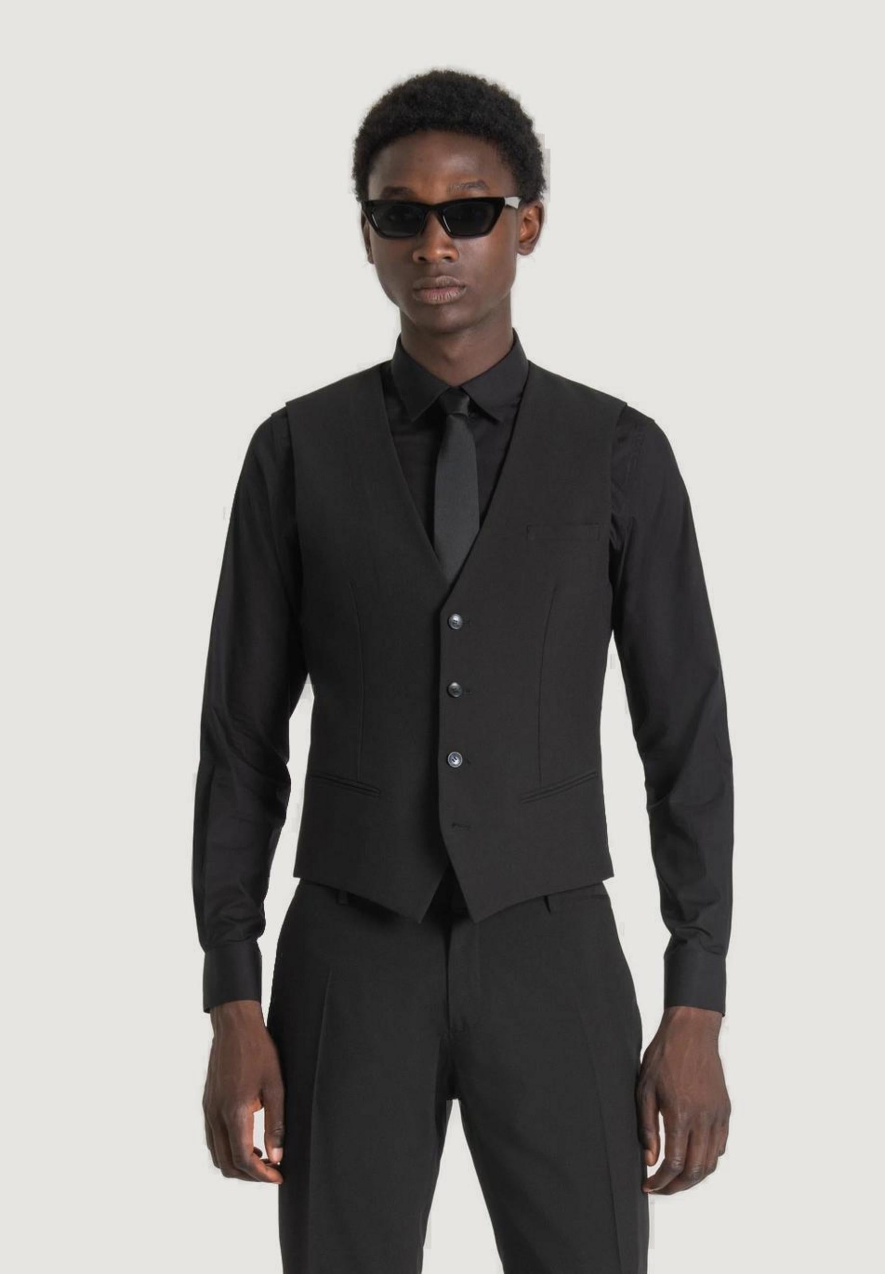 Gilet da completo Antony Morato MMVS00009-FA600255