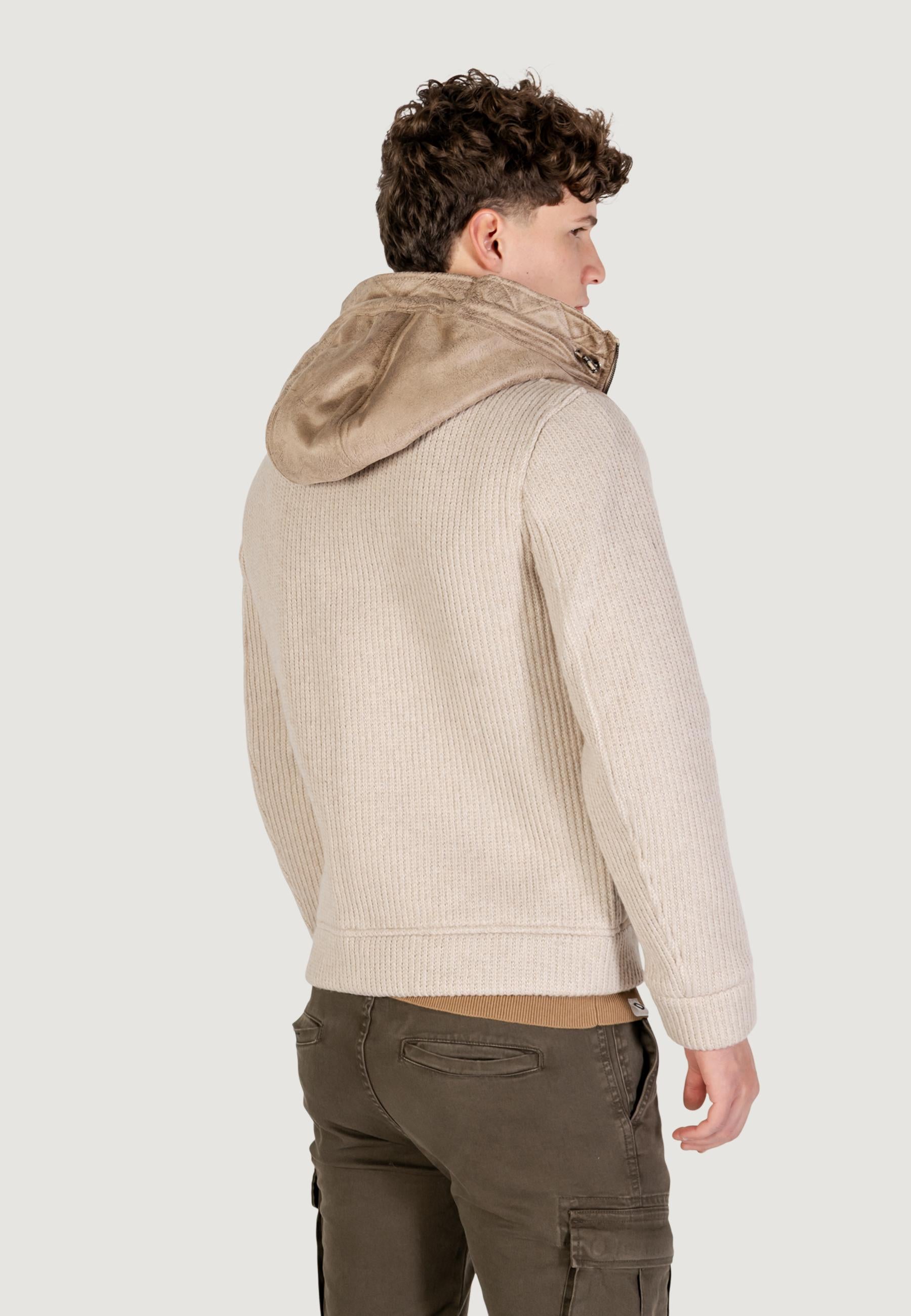 Jacket YOS LGI5GB032306U