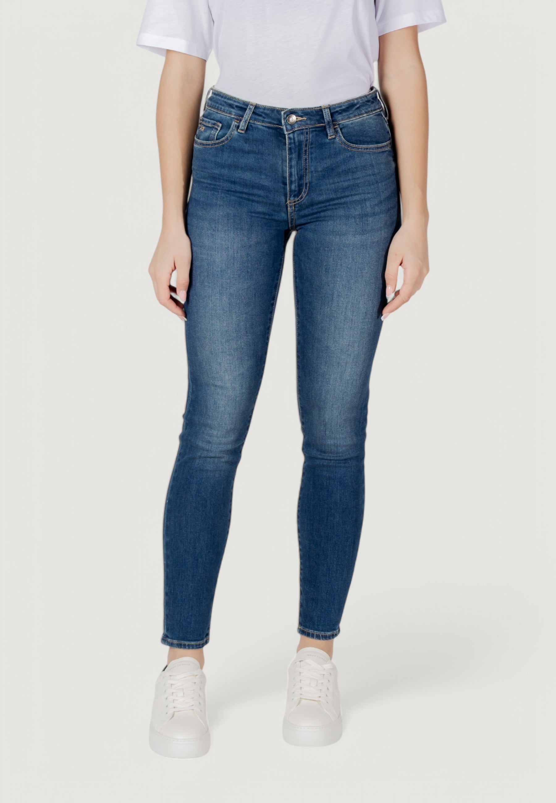 Skinny and Super-skinny jeans Armani Exchange XW000123 AF10865