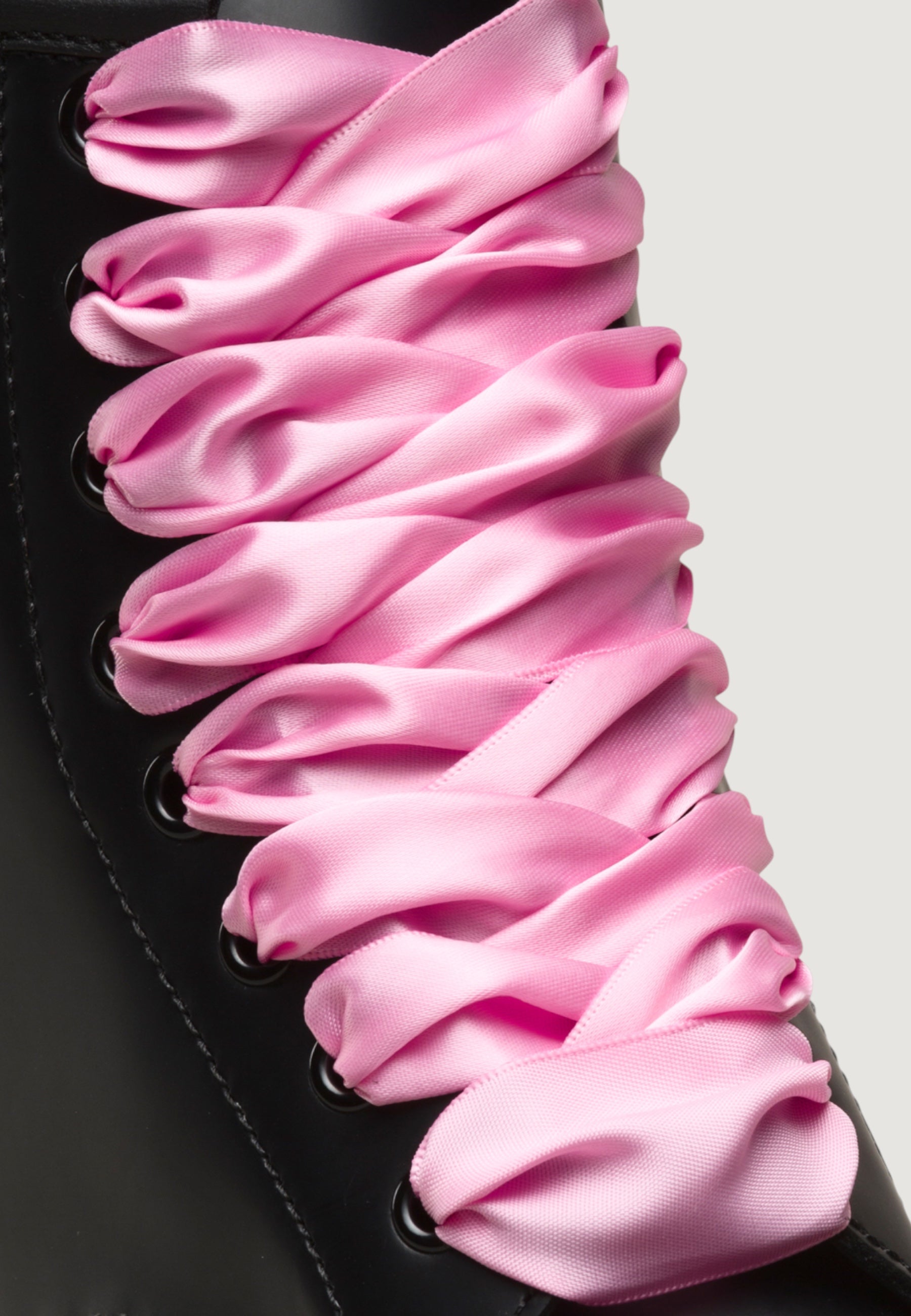 Lacci Dr. Martens NASTRO DA 140CM (8-10 OCCHIELLI)