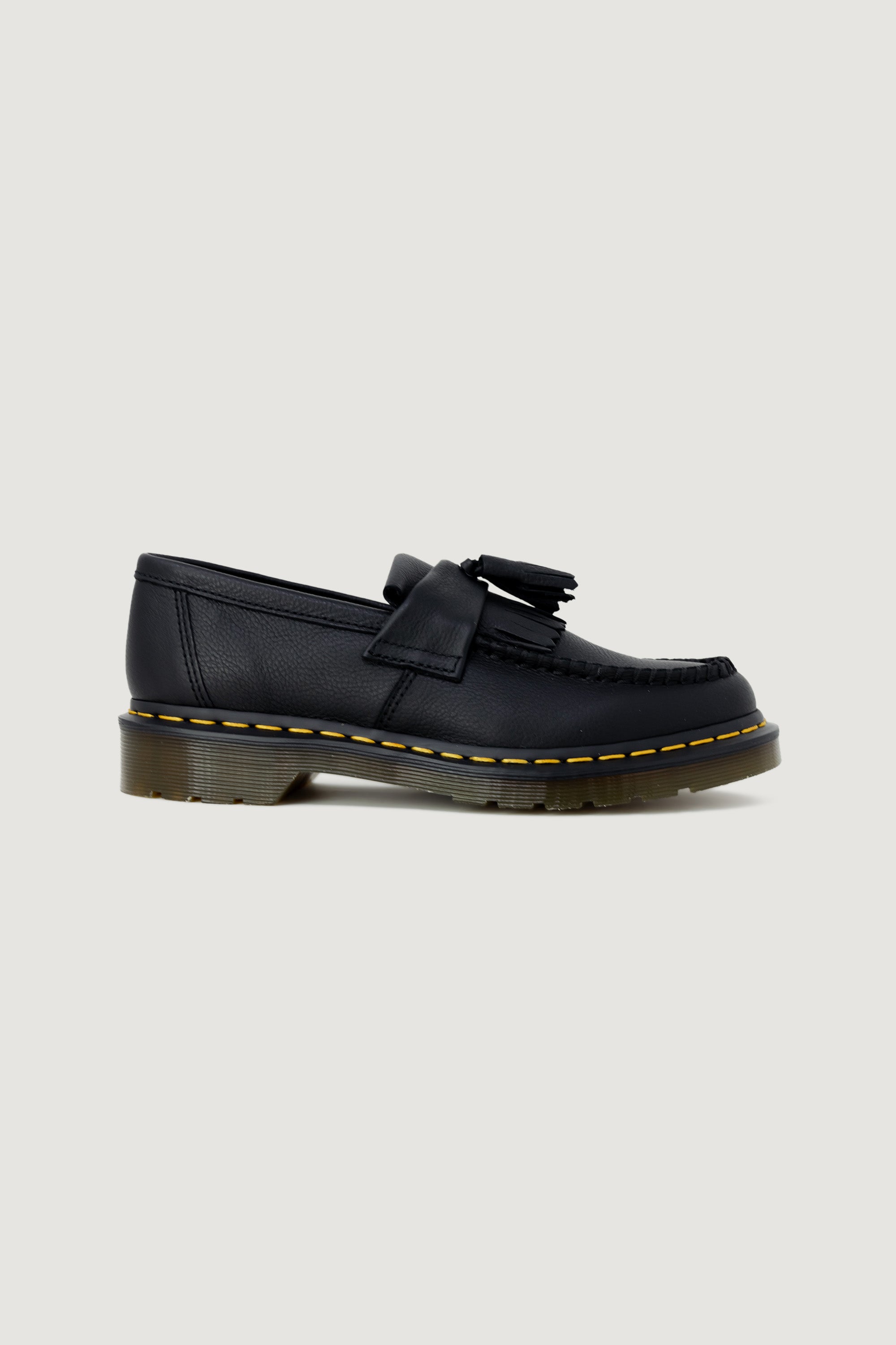 Low heel shoes Dr. Martens Adrian Virginia