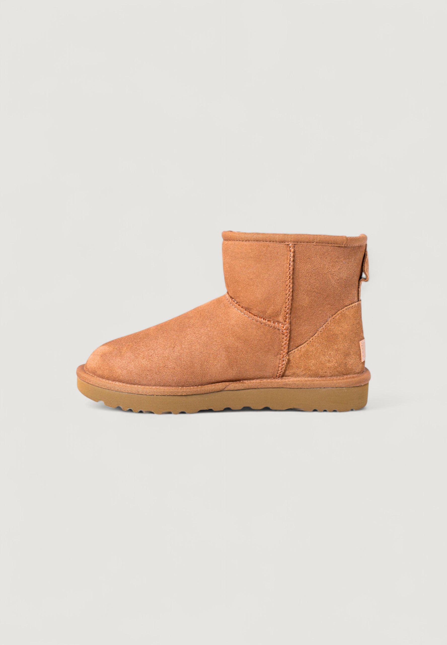 Boots and ankle boots UGG Classic Mini II