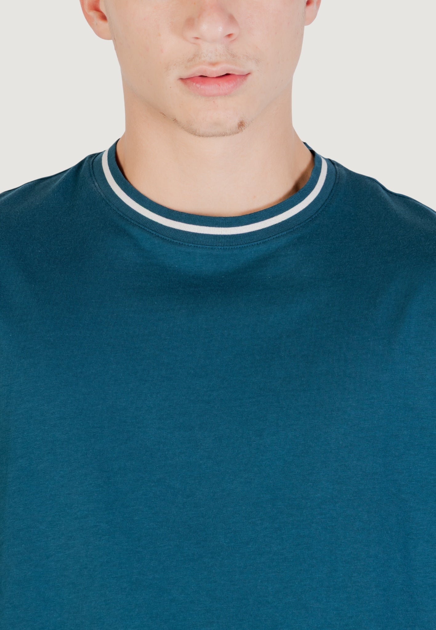 T-shirt Armani Exchange XM001467 AF10356