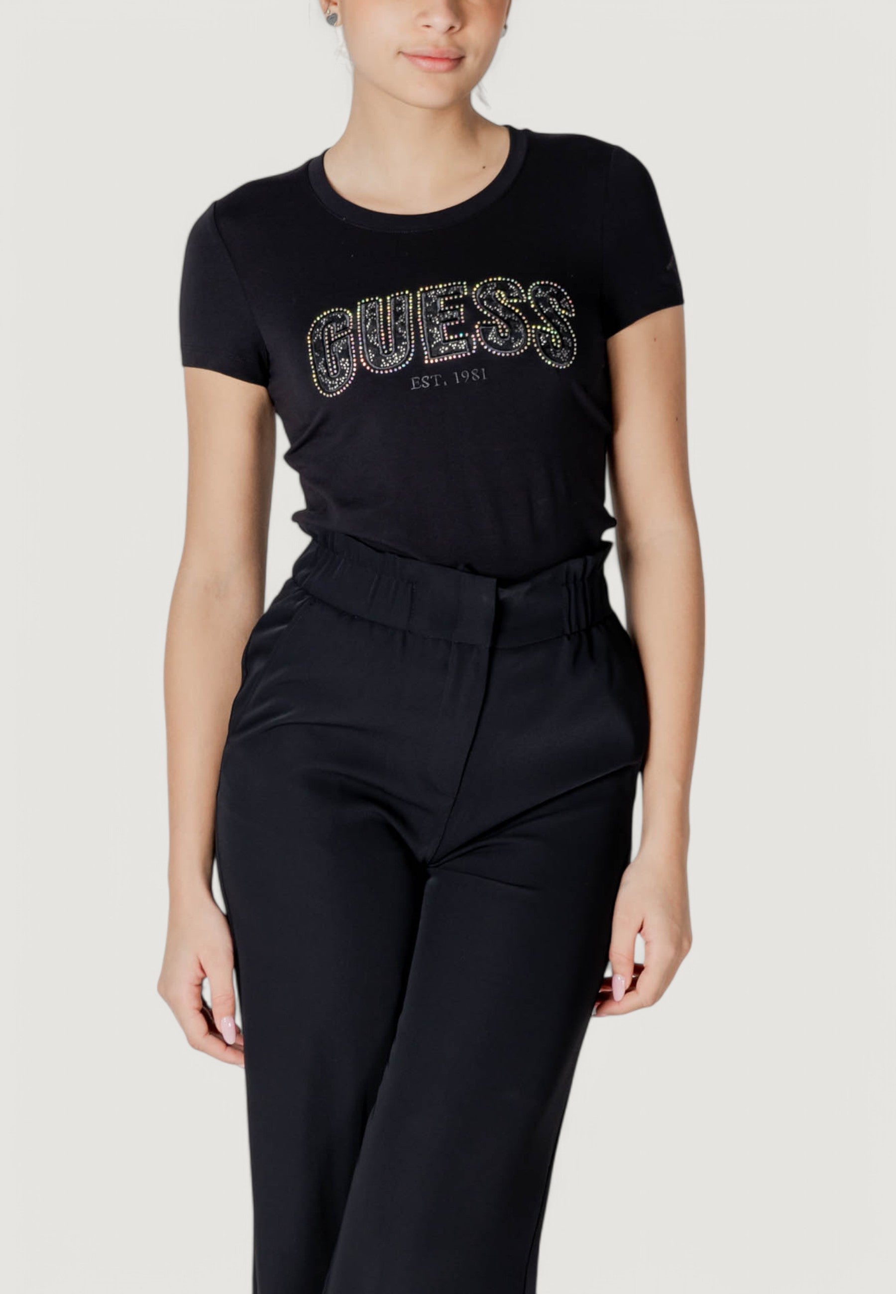 T-shirts Guess CN SS LOGO LACE TEE