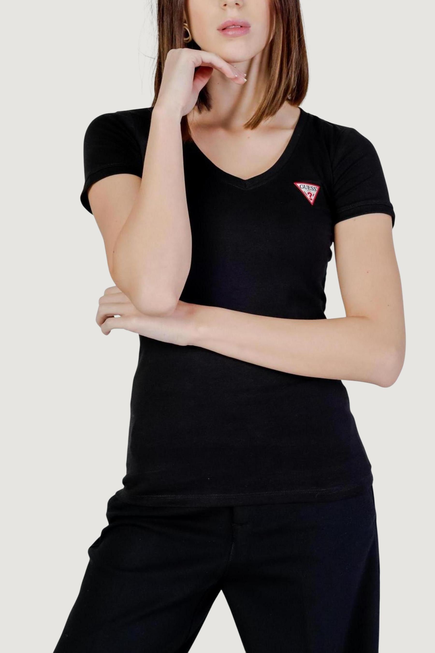 T-shirts Guess VN MINI TRIANGLE