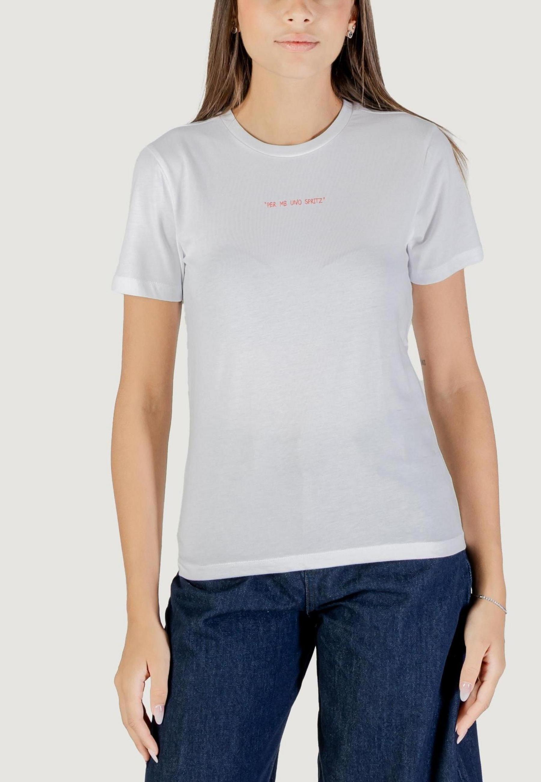 T-shirts Only ONLALESSIA S/S TEE CS JRS