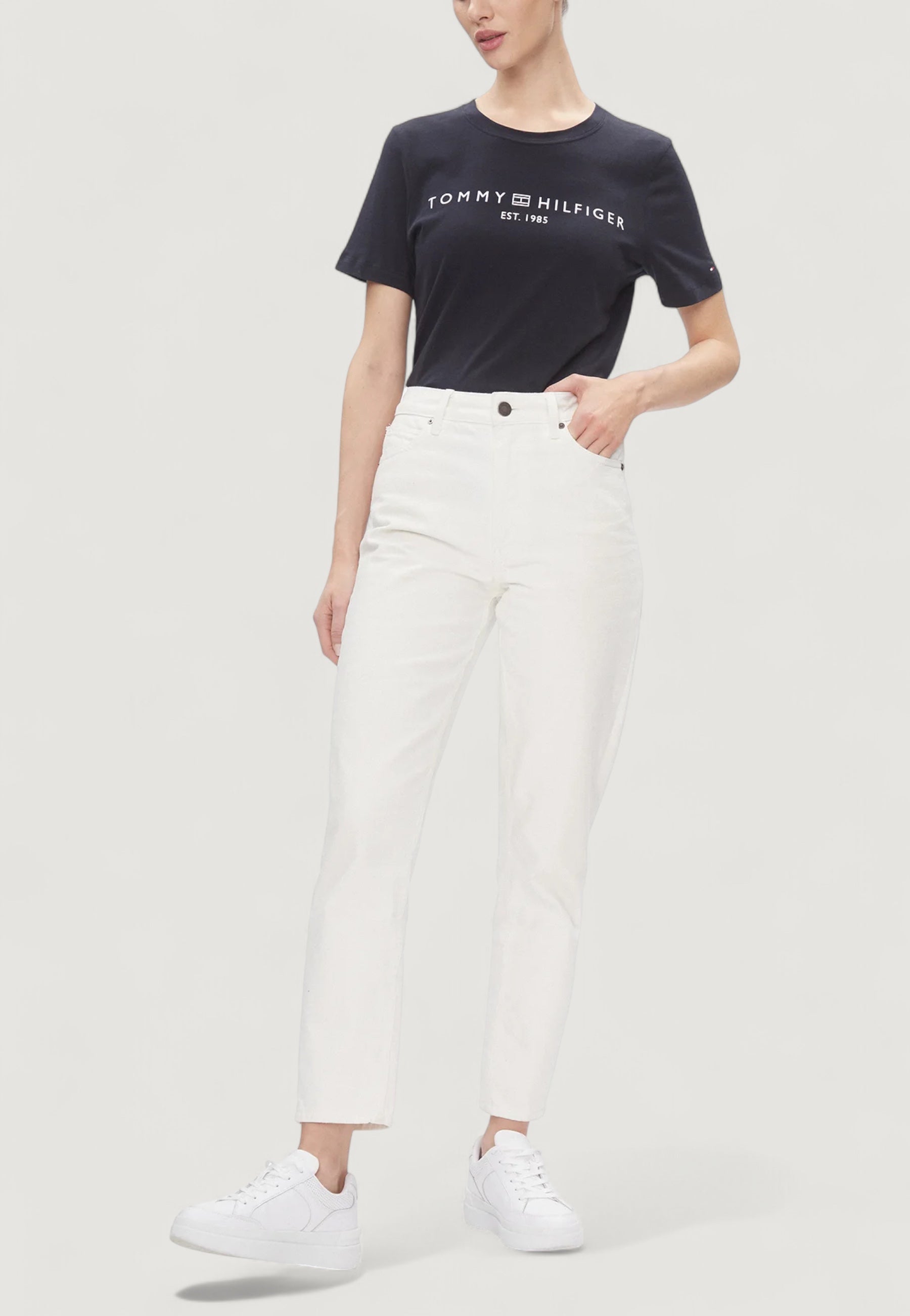 T-shirts Tommy Hilfiger REG CORP LOGO C-NK S