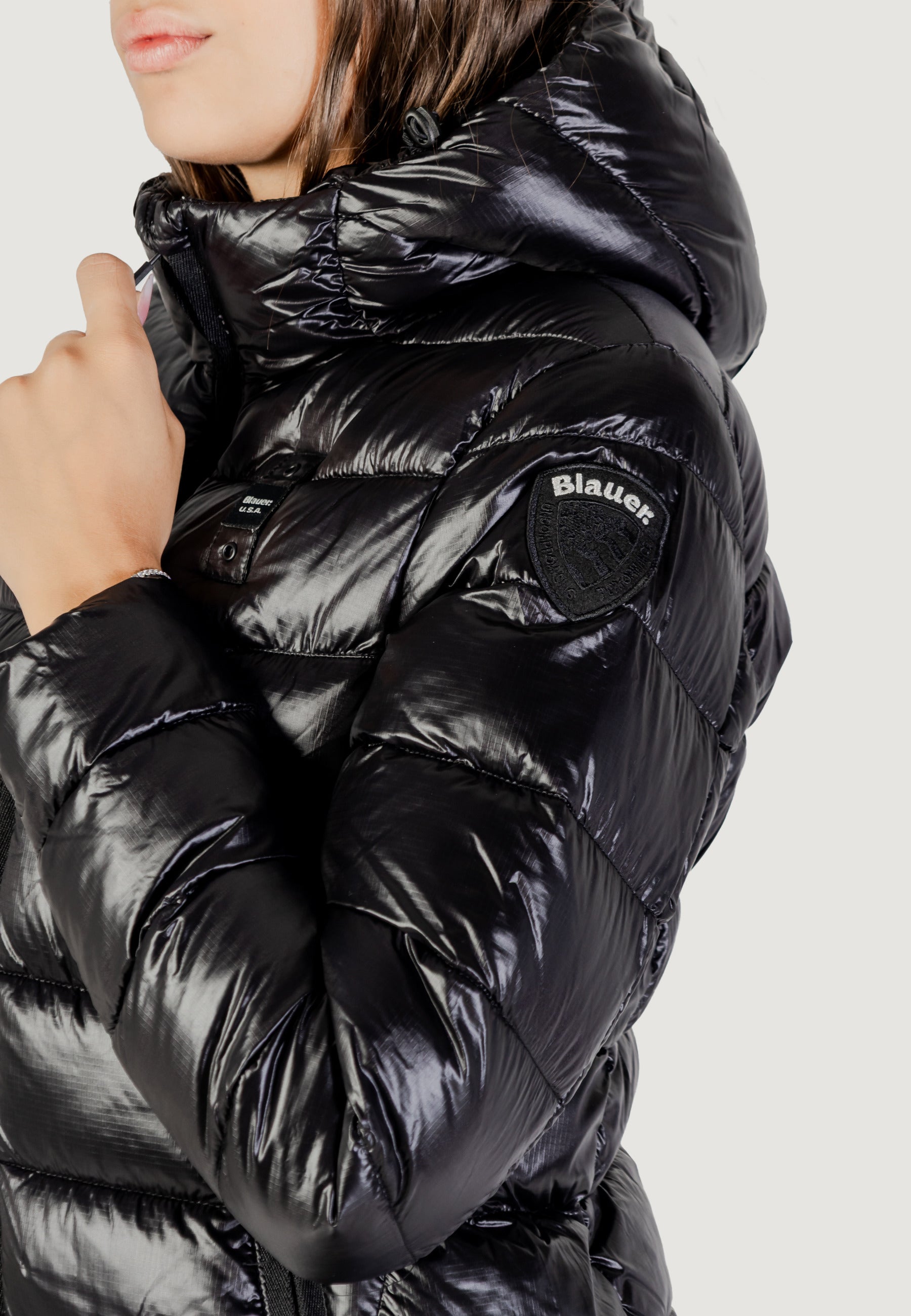 Trench Blauer. ADELAIDE