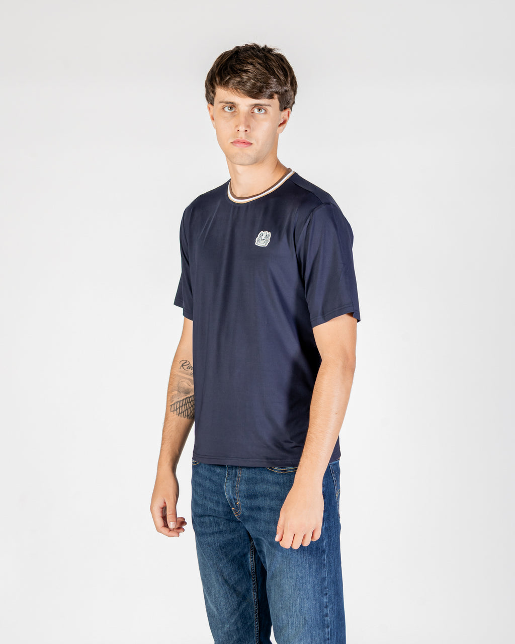T-shirt Aquascutum Active CREST LOGO T-SHIRT