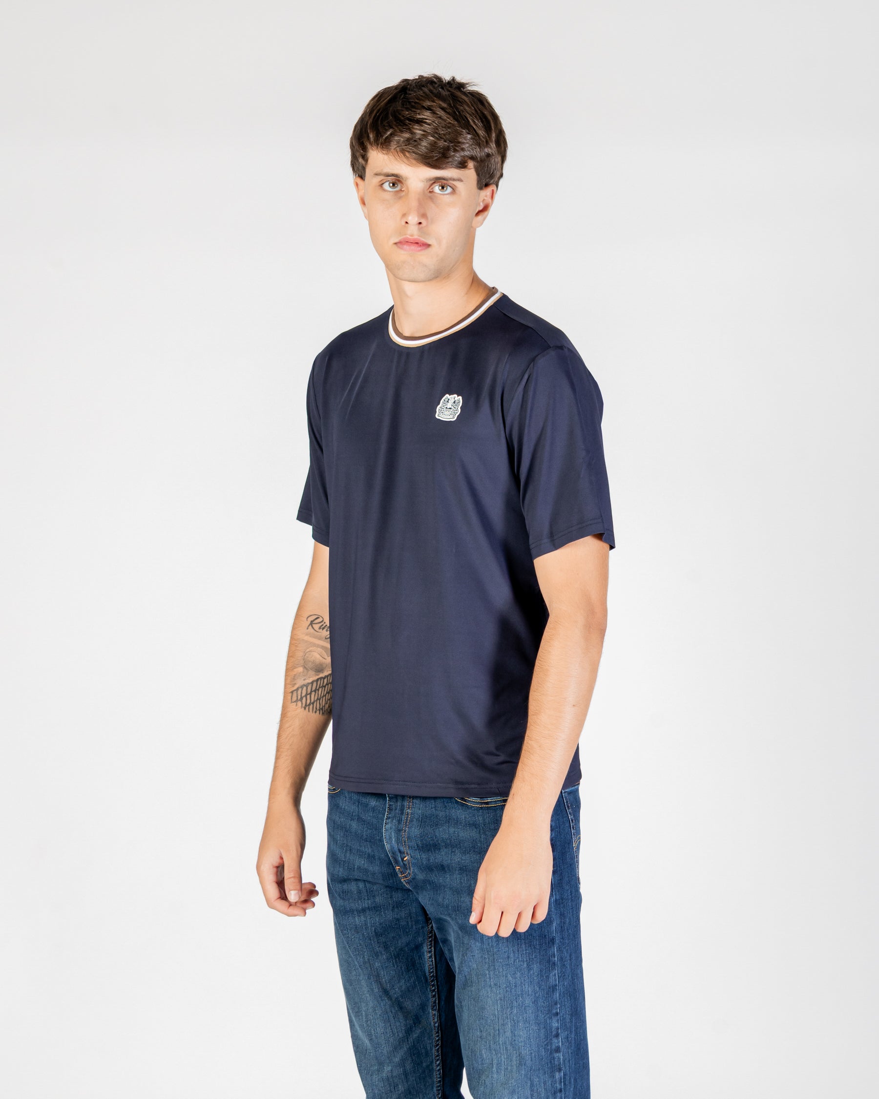T-shirt Aquascutum Active CREST LOGO T-SHIRT