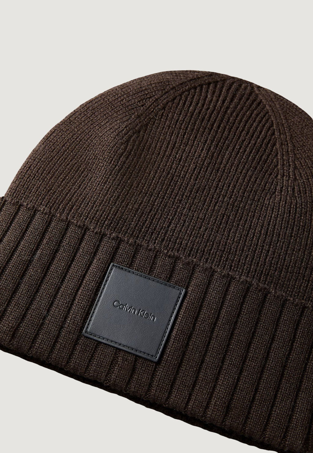 Cap Calvin Klein LEATHER PATCH WOOL BLEND BEANIE