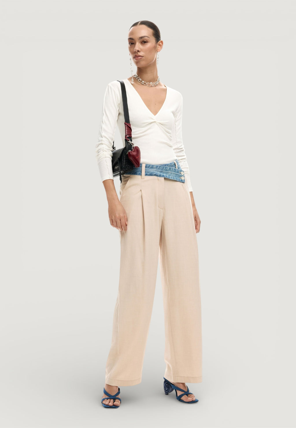 Pantaloni bootcut Desigual PANT_ISIS
