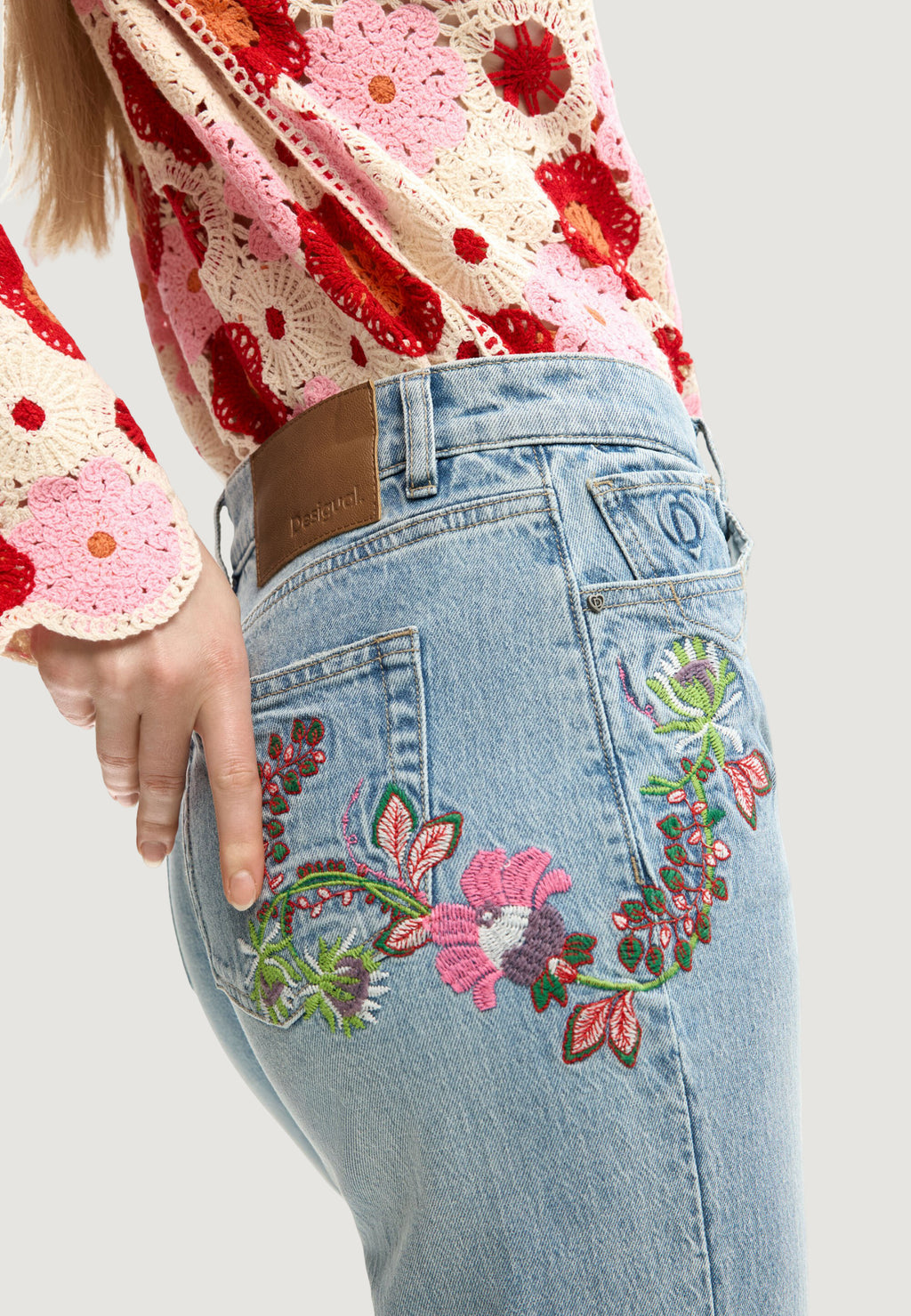 Jeans slim Desigual FLORA