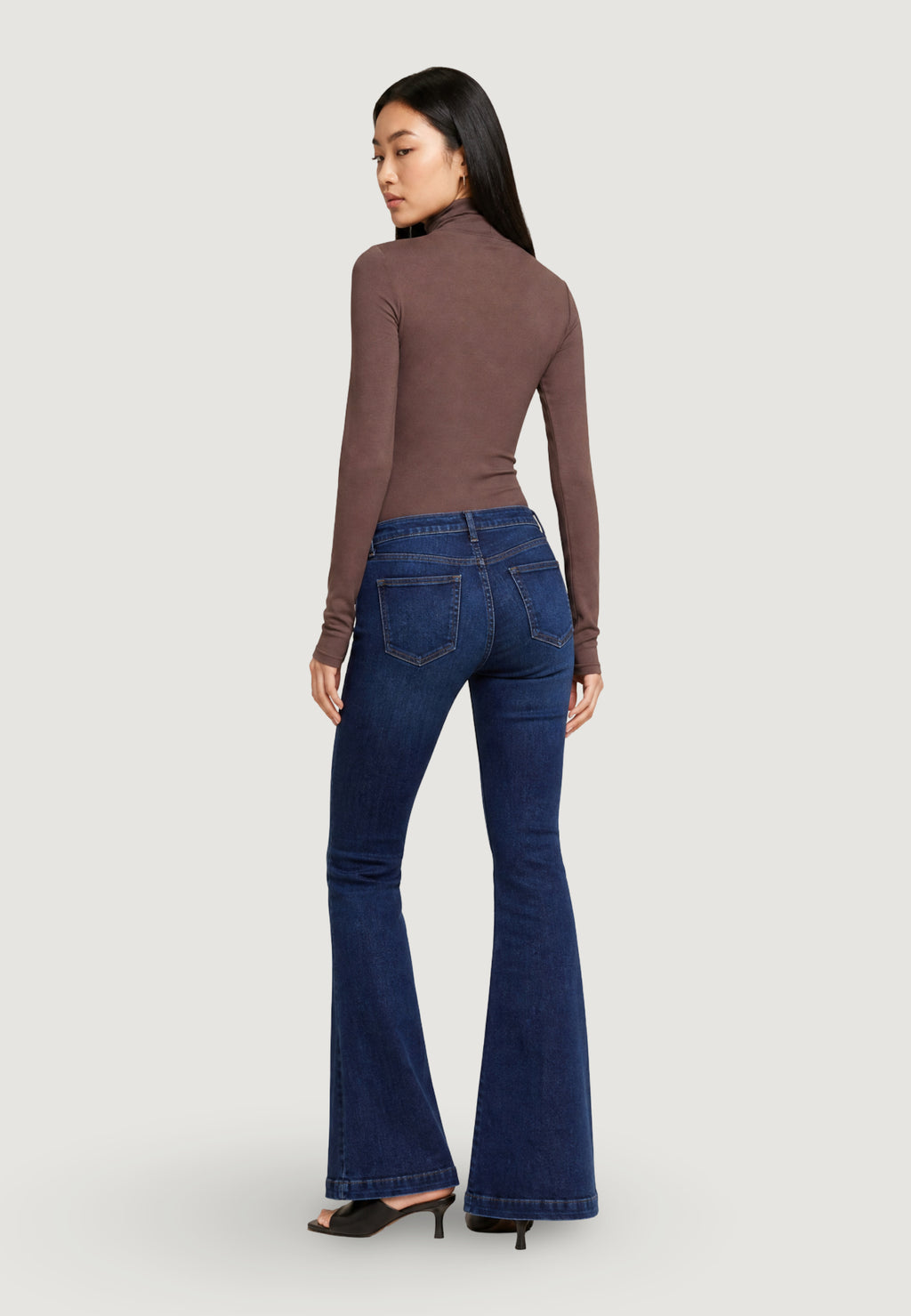 T-shirt manica lunga Guess GRETA HIGH NECK LS K