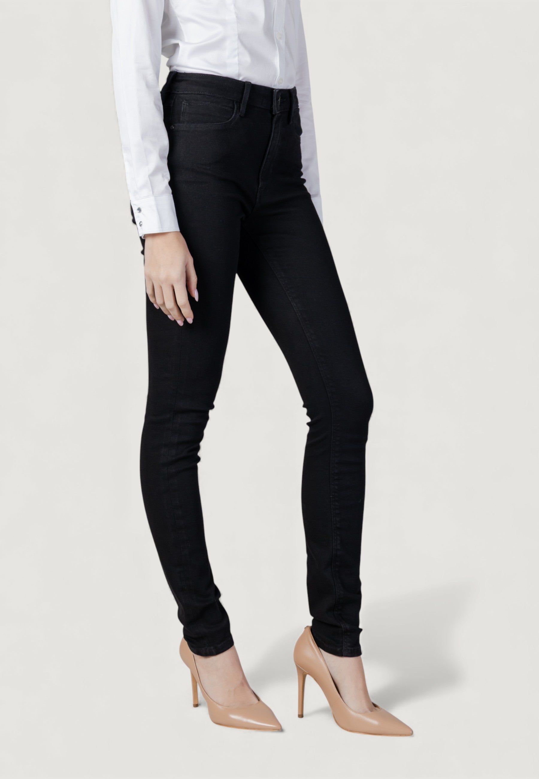 Skinny and Super-skinny jeans Guess 1981