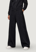 Pantaloni sportivi Guess Active LYRA STRAIGHT PANT