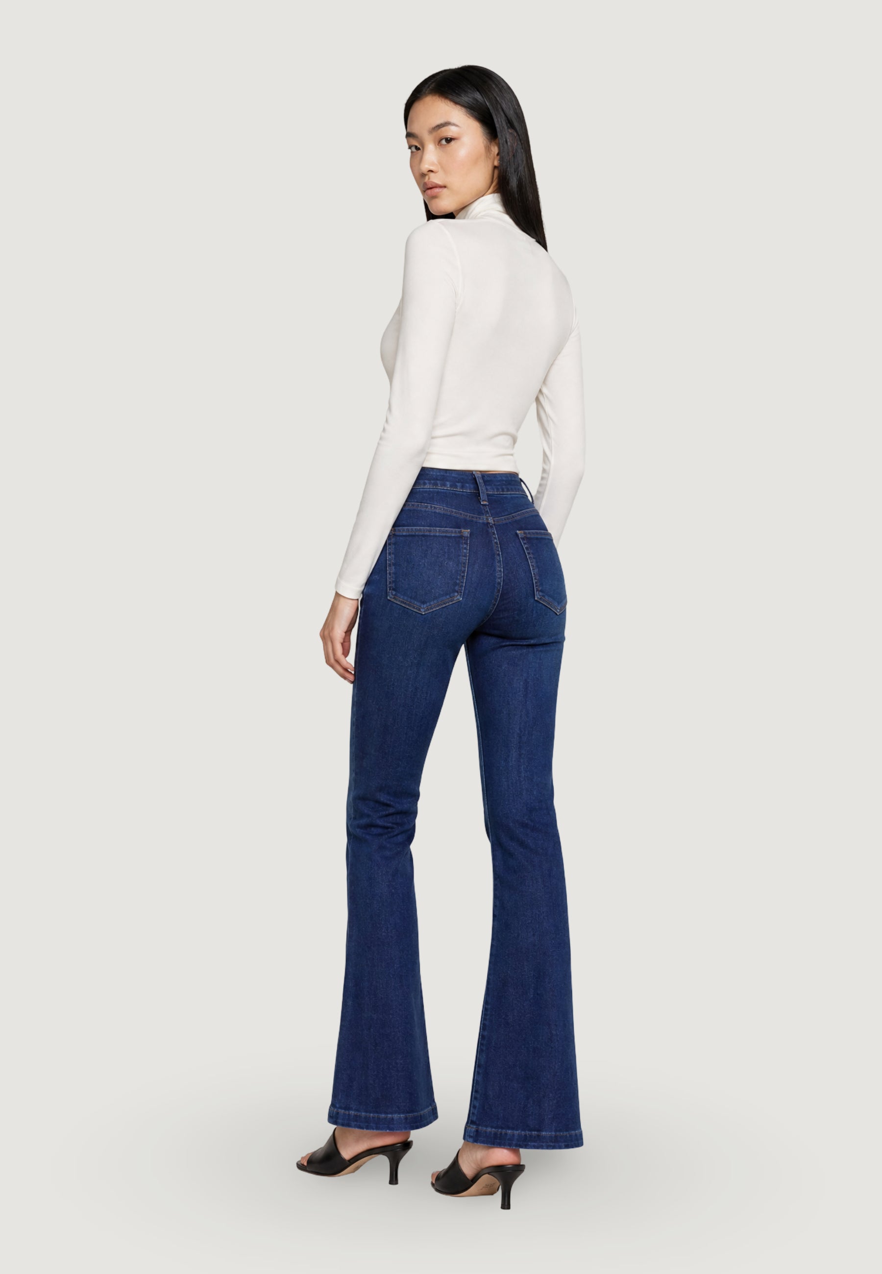 T-shirt manica lunga Guess GRETA HIGH NECK LS K