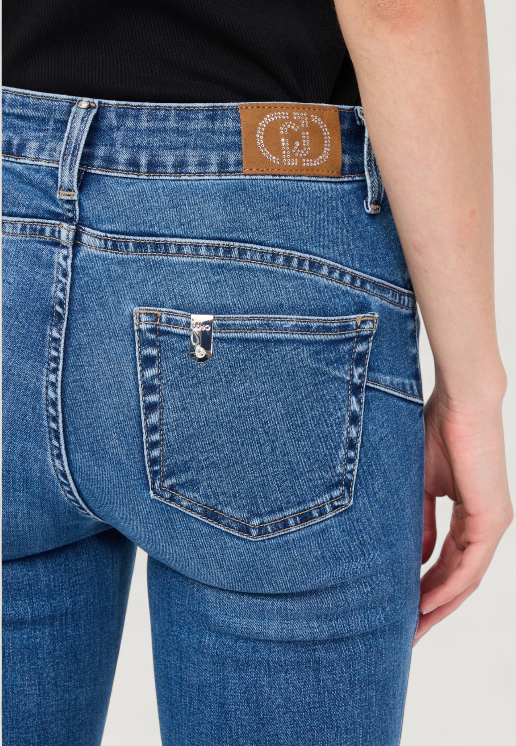 Jeans bootcut Liu-Jo B.UP BEAT H.W.