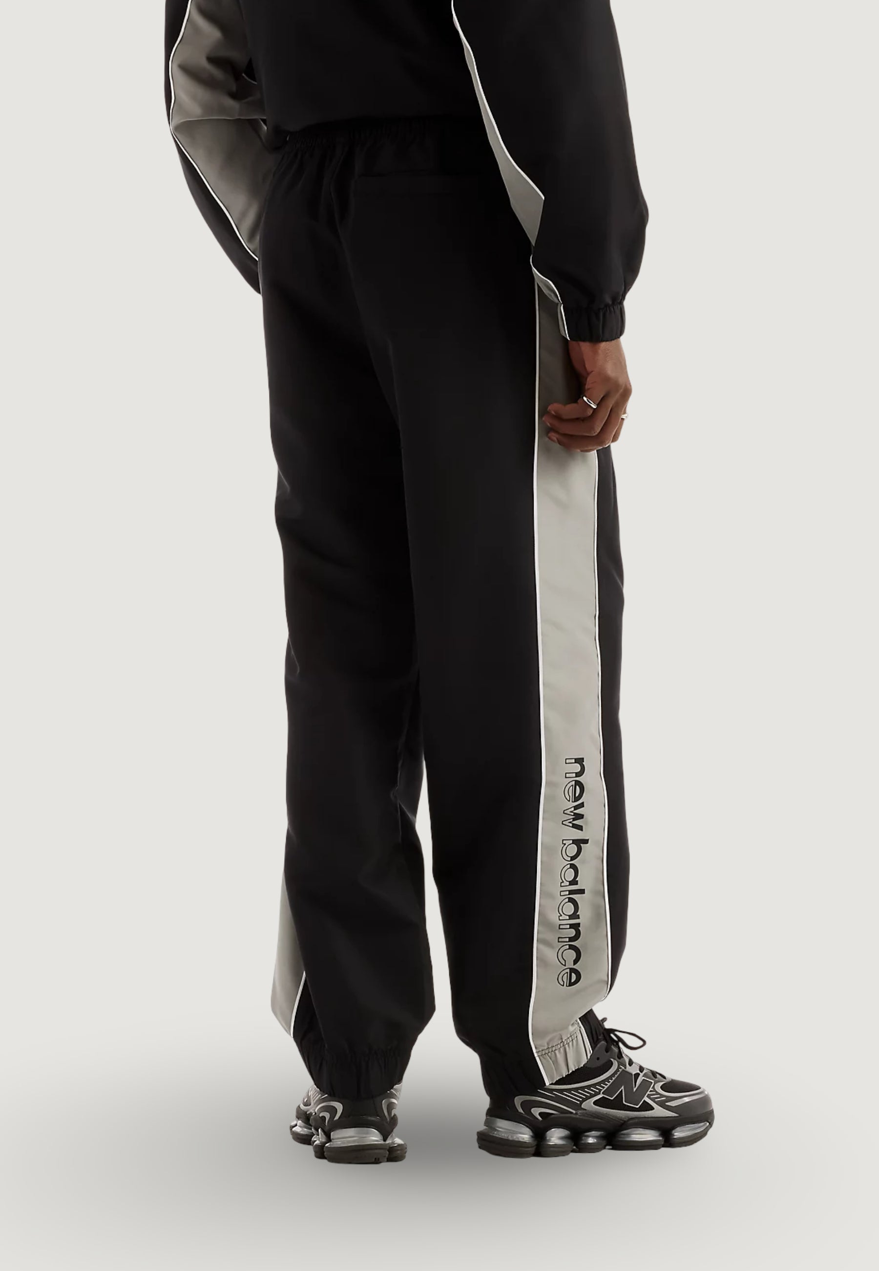 Joggers New Balance MB62A8LTBK