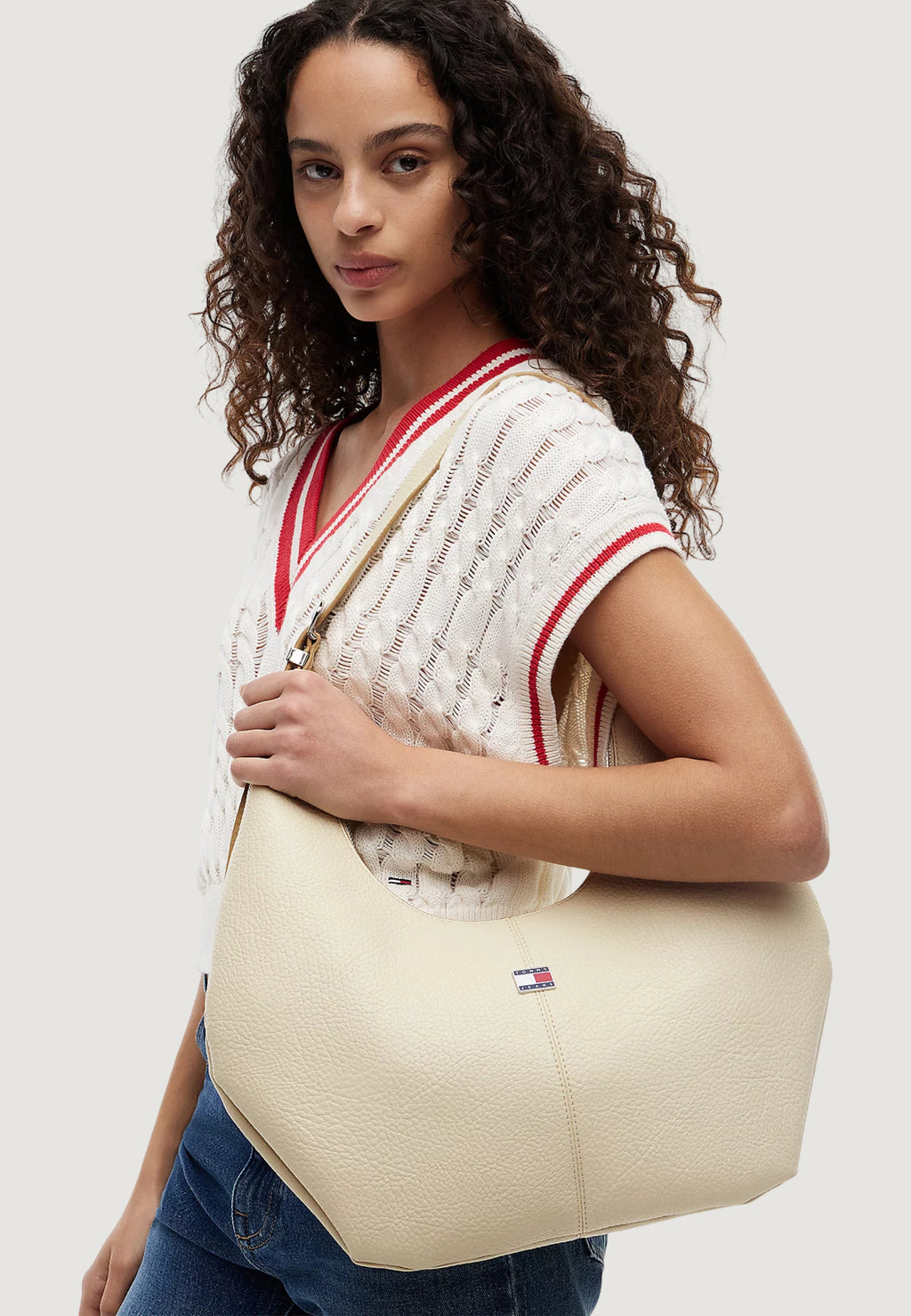 Borsa Tommy Hilfiger TJW SLOUCHY CITY HOBO