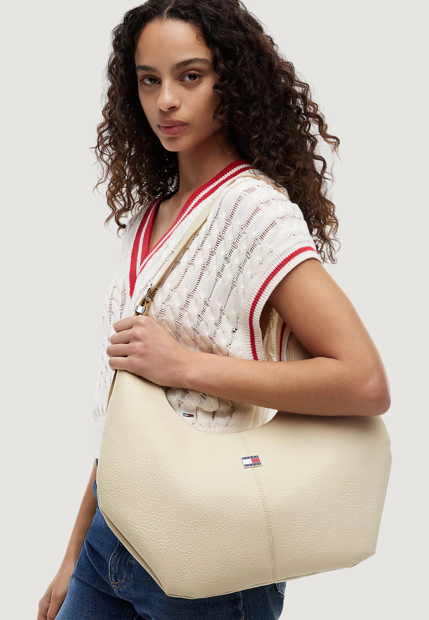 Borsa Tommy Hilfiger TJW SLOUCHY CITY HOBO