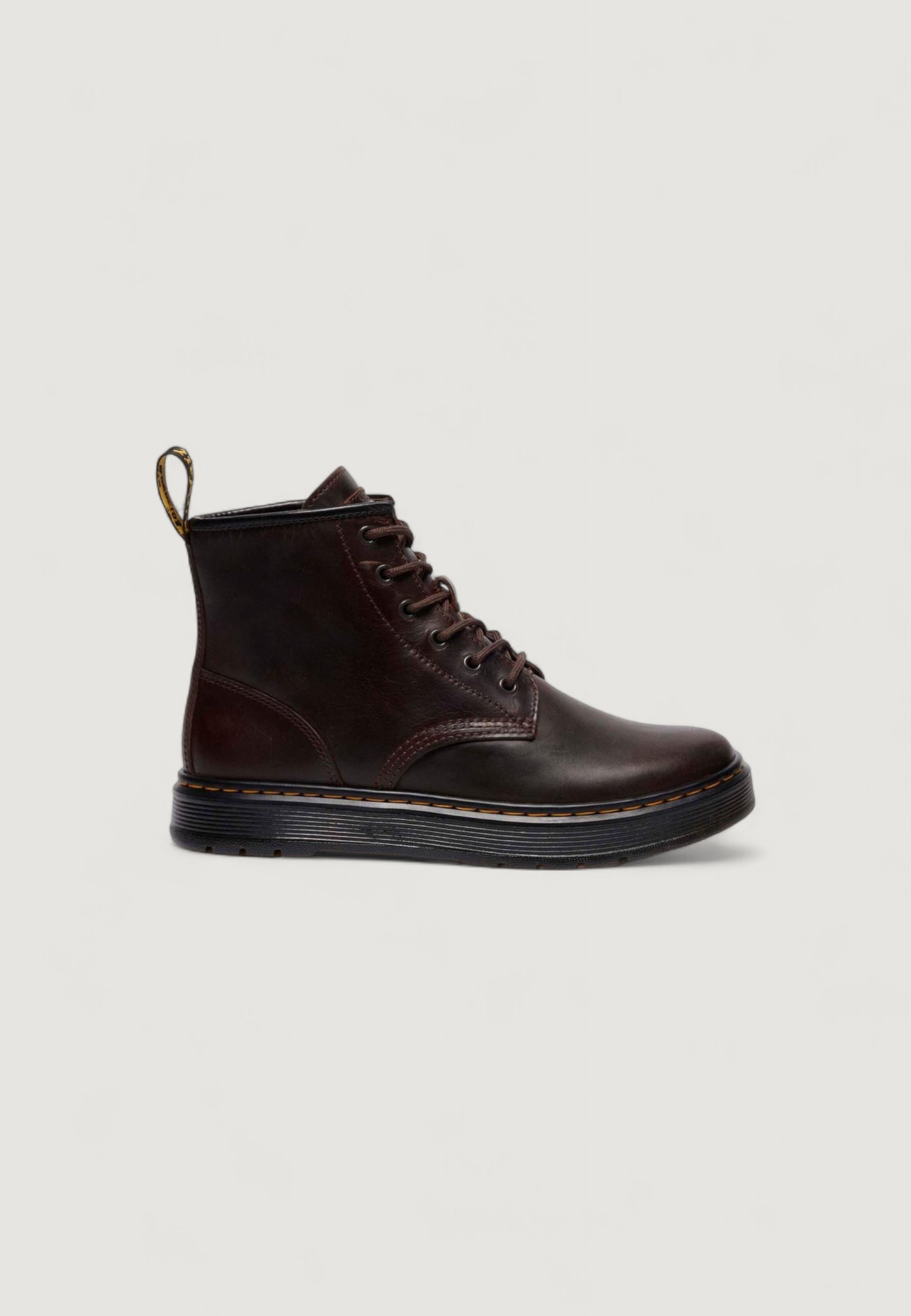  Dr. Martens Brookline Chukka Crazy Horse