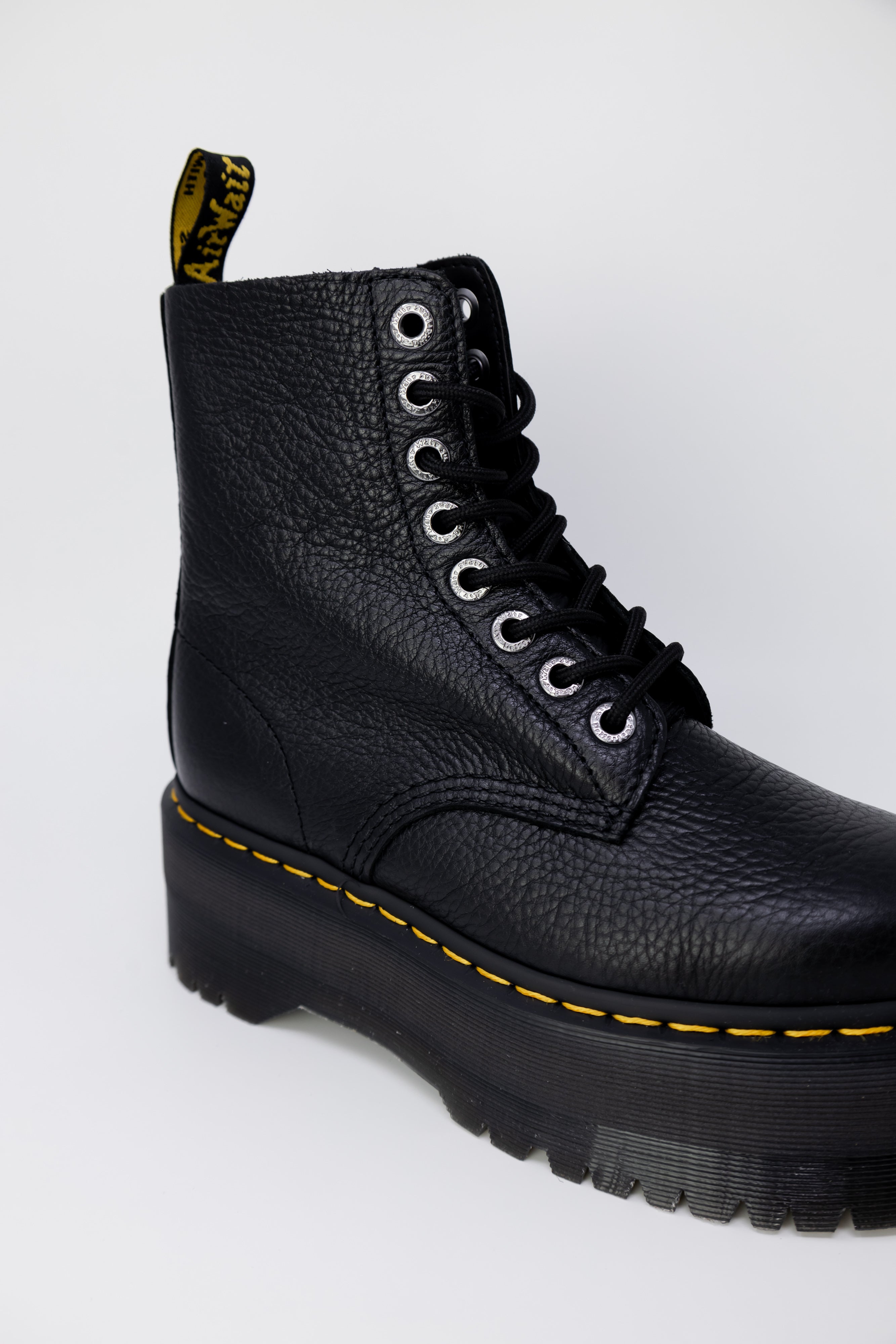 Combats boots Dr. Martens 1460 Pascal Max Pisa