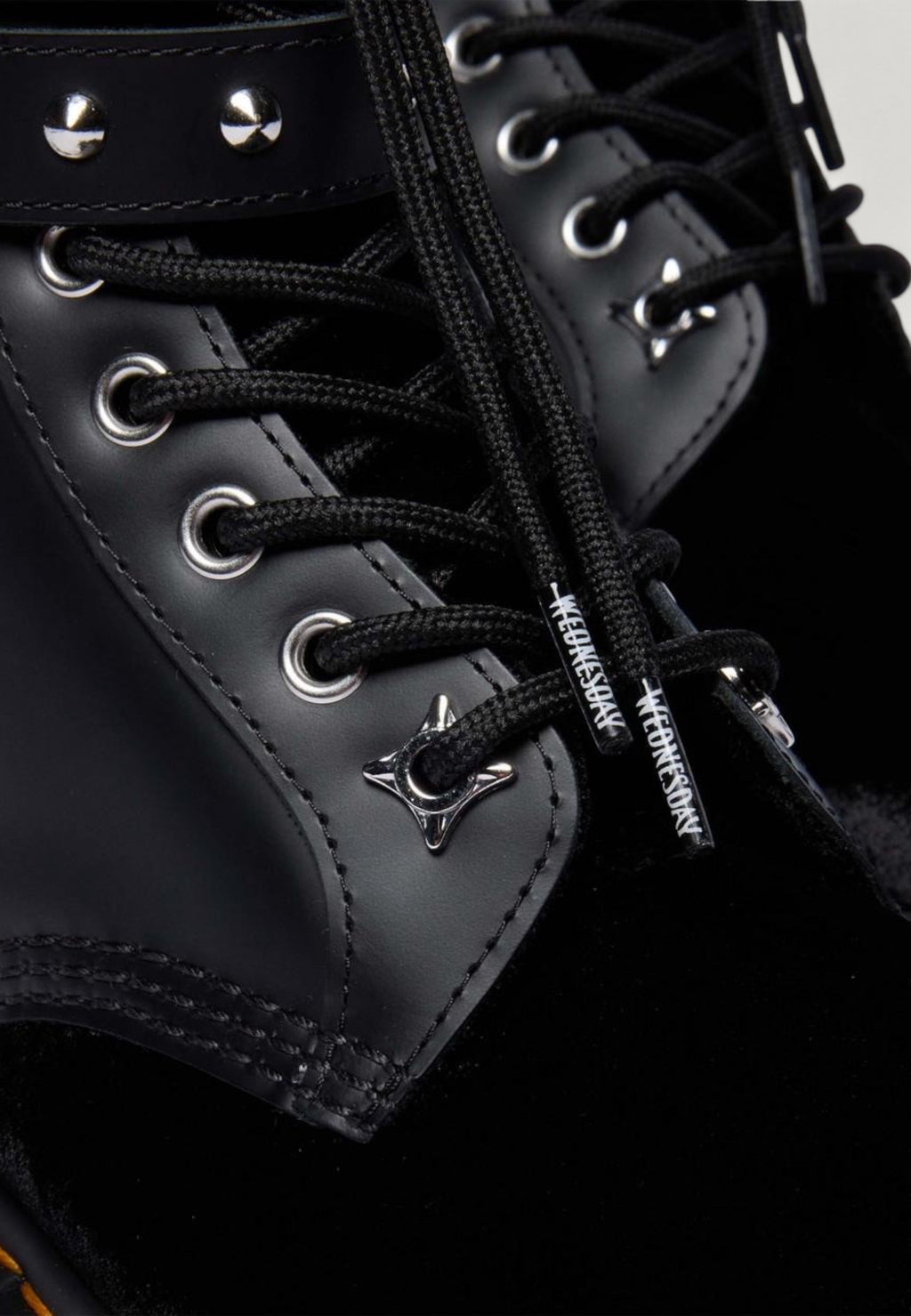 Combats boots Dr. Martens 1460 Wdn Smooth+Velvet