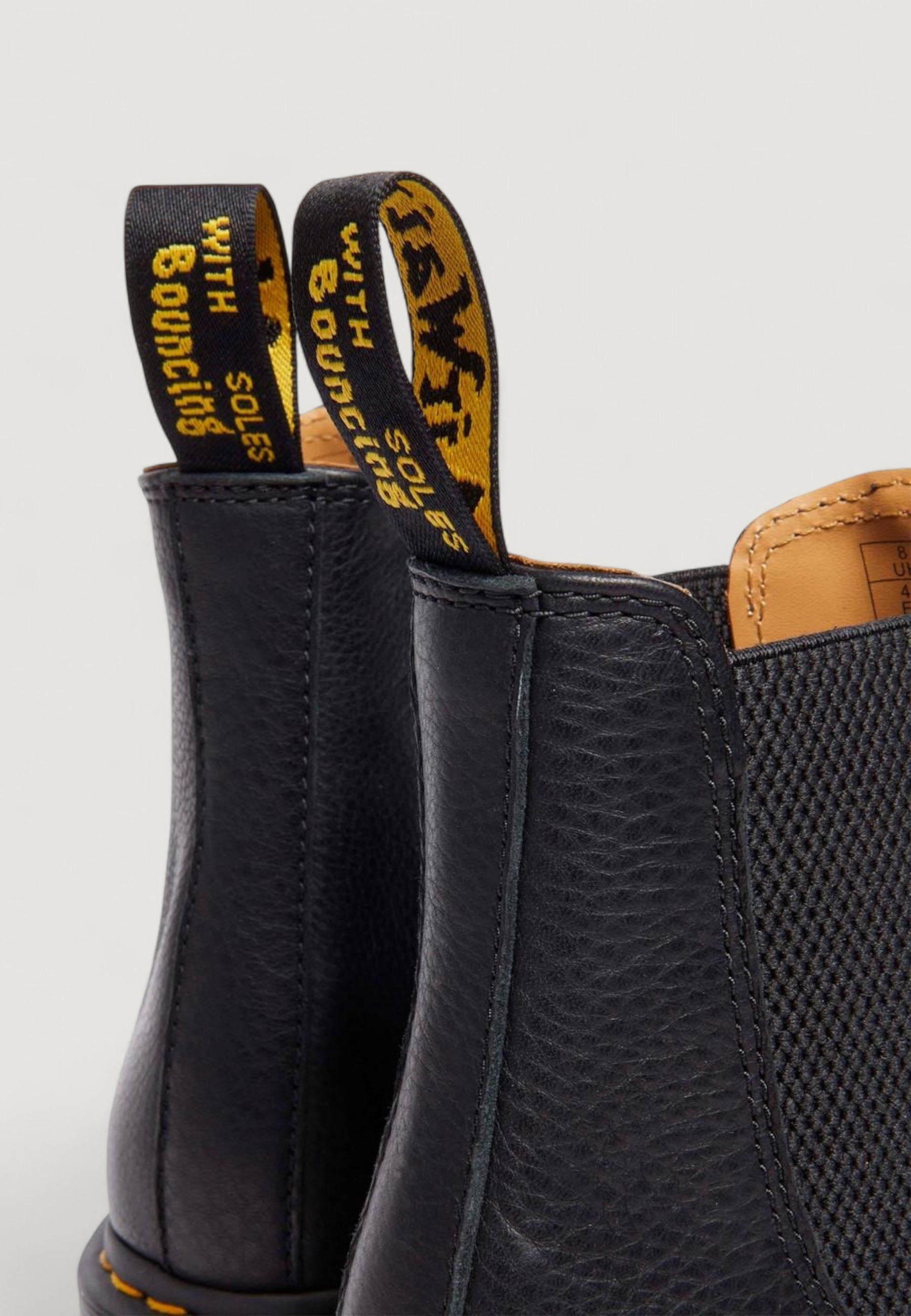  Dr. Martens 2976 Ambassador