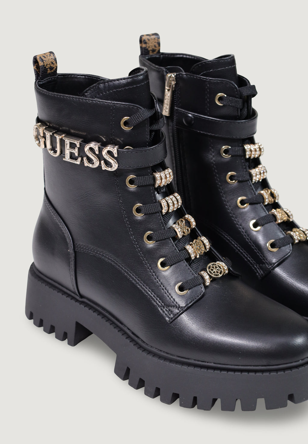 Anfibi Guess FICKI