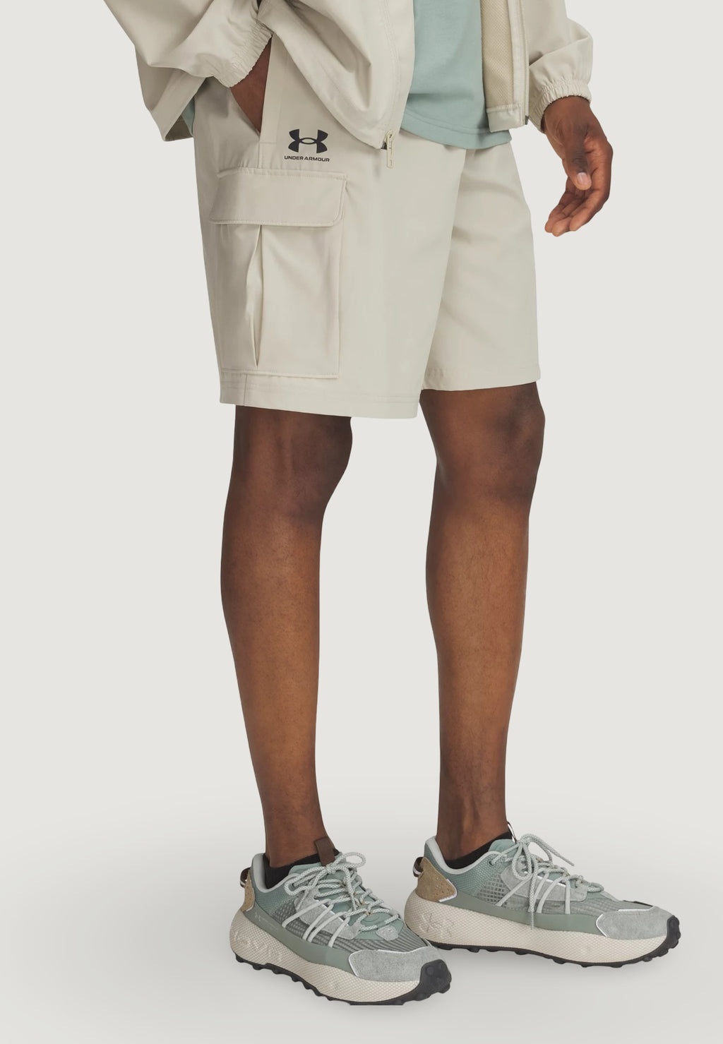 Sports Bermuda shorts Under Armour UA VIBE WOVEN CARGO SHORT