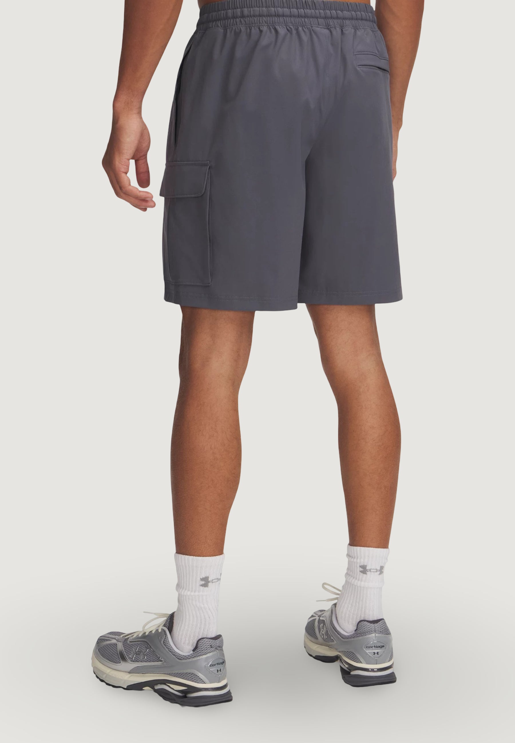 Sports Bermuda shorts Under Armour UA VIBE WOVEN CARGO SHORT