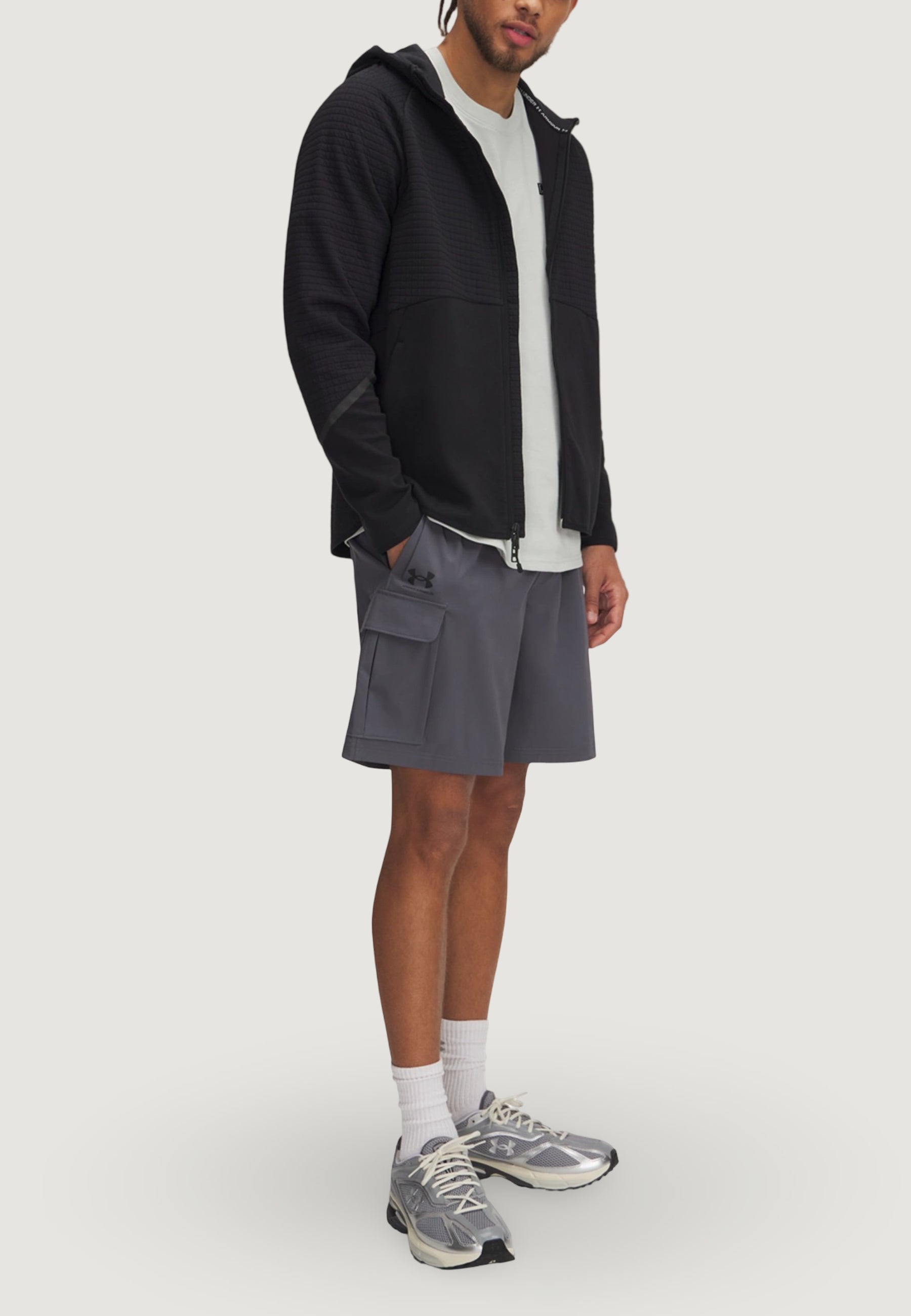 Sports Bermuda shorts Under Armour UA VIBE WOVEN CARGO SHORT
