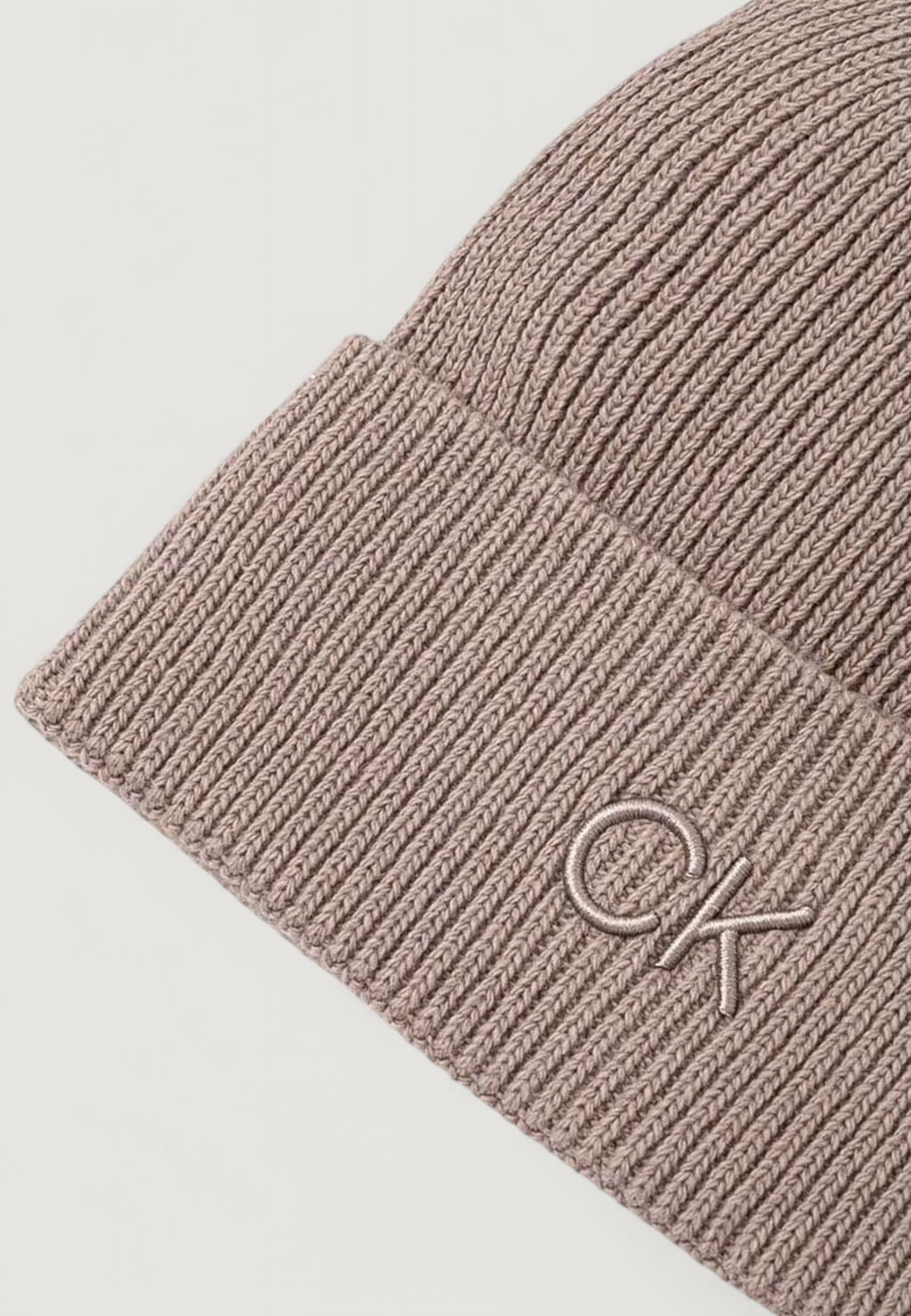 Berretto Calvin Klein CK EMBROIDERY FINE RIB BEANIE