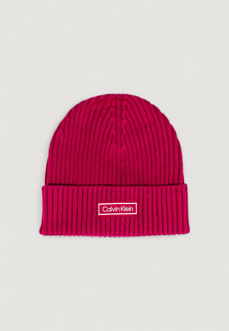 Cap Calvin Klein PATCH CHUNKY RIB COTTON BEANIE