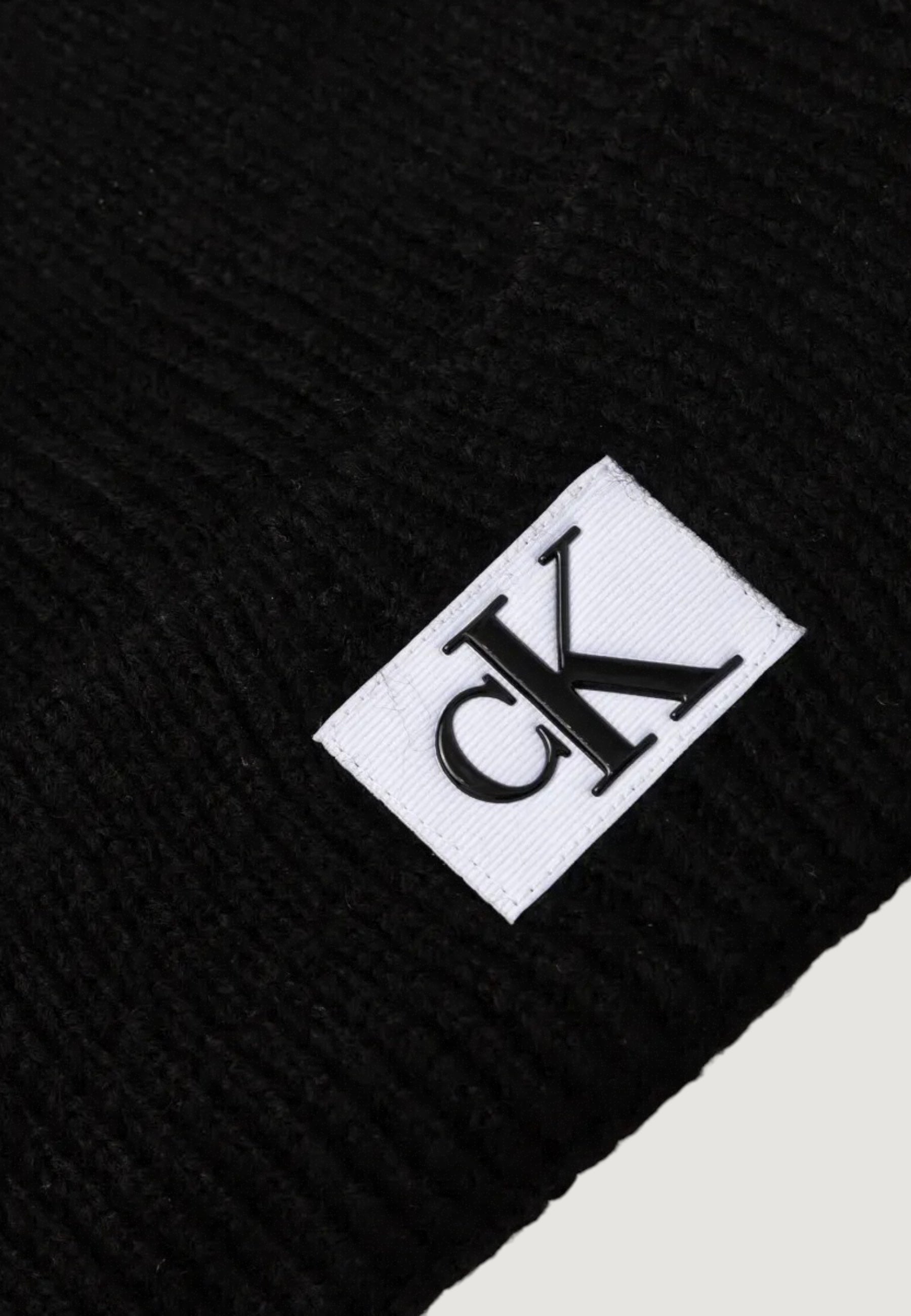 Berretto Calvin Klein Jeans SEASONAL PATCH BEANIE