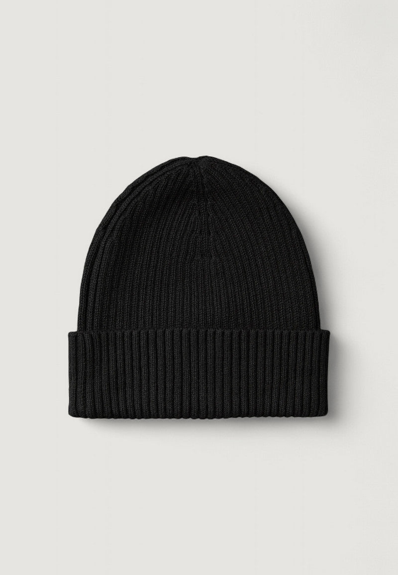 Cap Calvin Klein PATCH CHUNKY RIB COTTON BEANIE