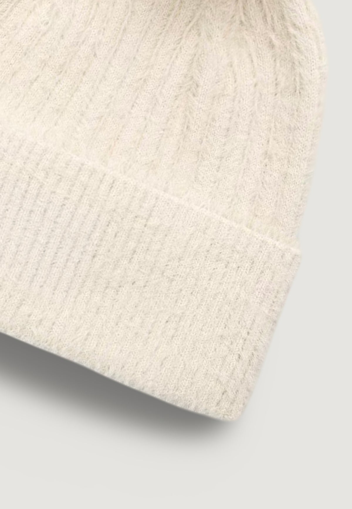Berretto Calvin Klein FUZ?ZY RIB POMPOM BEANIE
