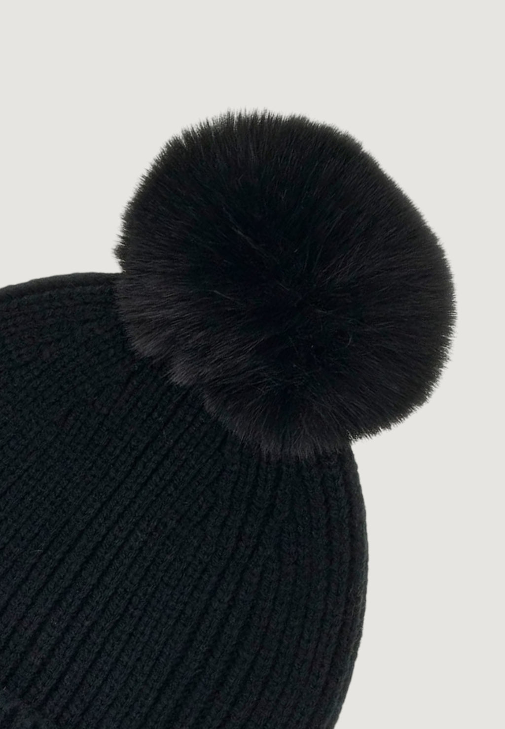 Berretto Guess AMORETTE KNITTED BEA