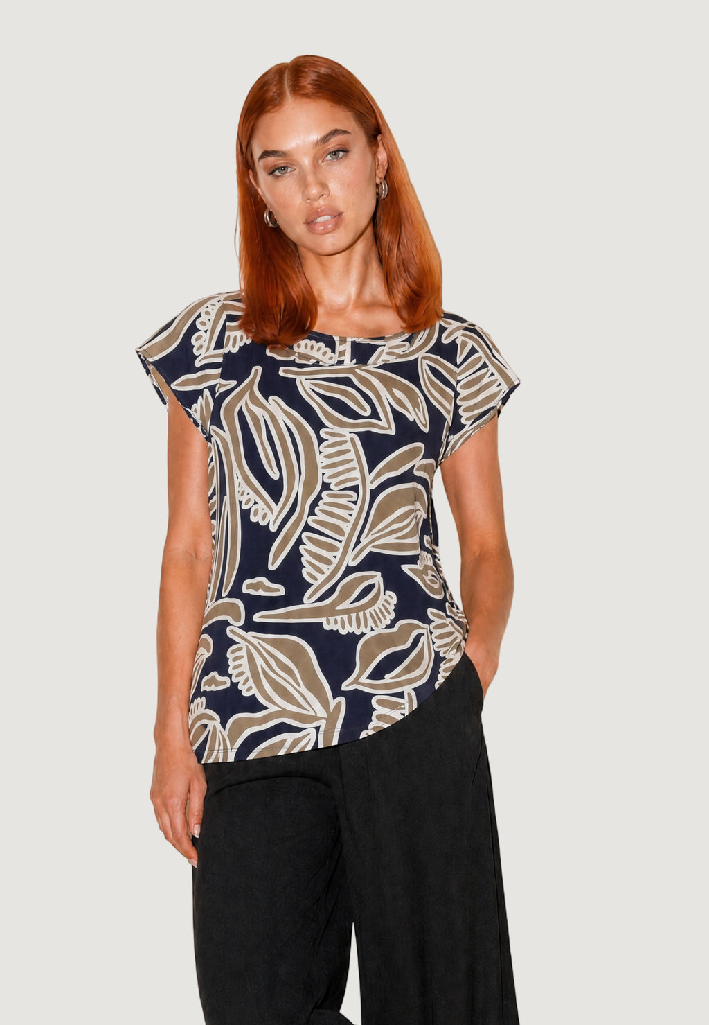 Short sleeves blouses Jacqueline de Yong JDYTROYA LIFE S/S TOP WVN DIA