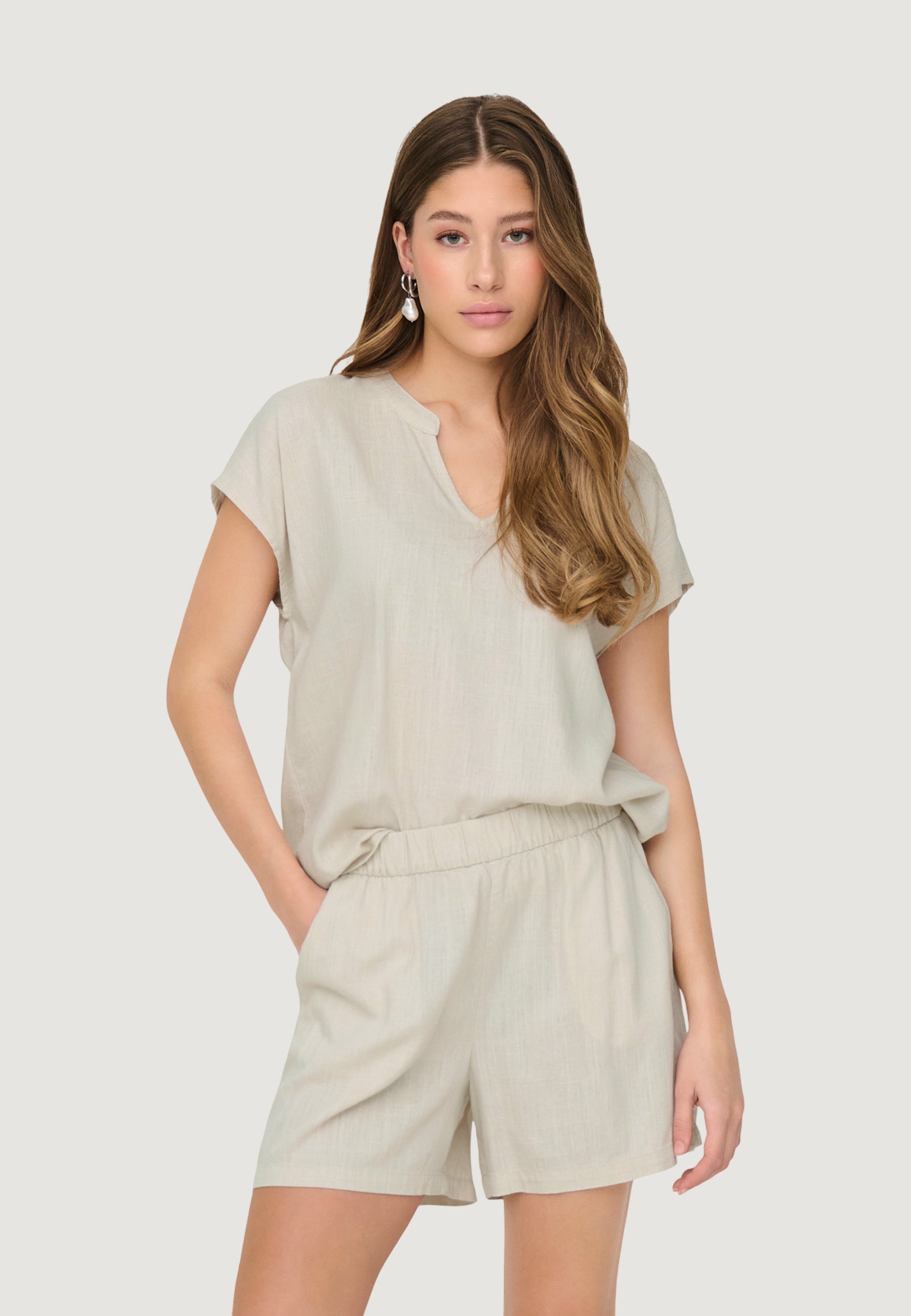 Short sleeves blouses Jacqueline de Yong Jdycaya Lion Linen S/S Top Wvn Dia