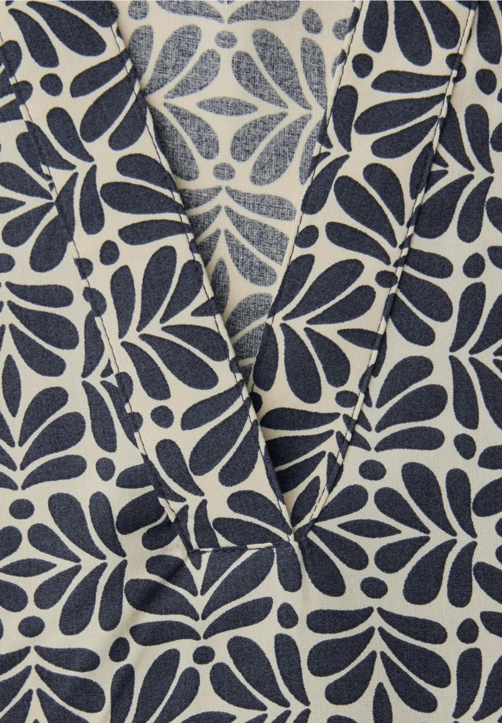 Short sleeves blouses Street One Splitneck blouse w